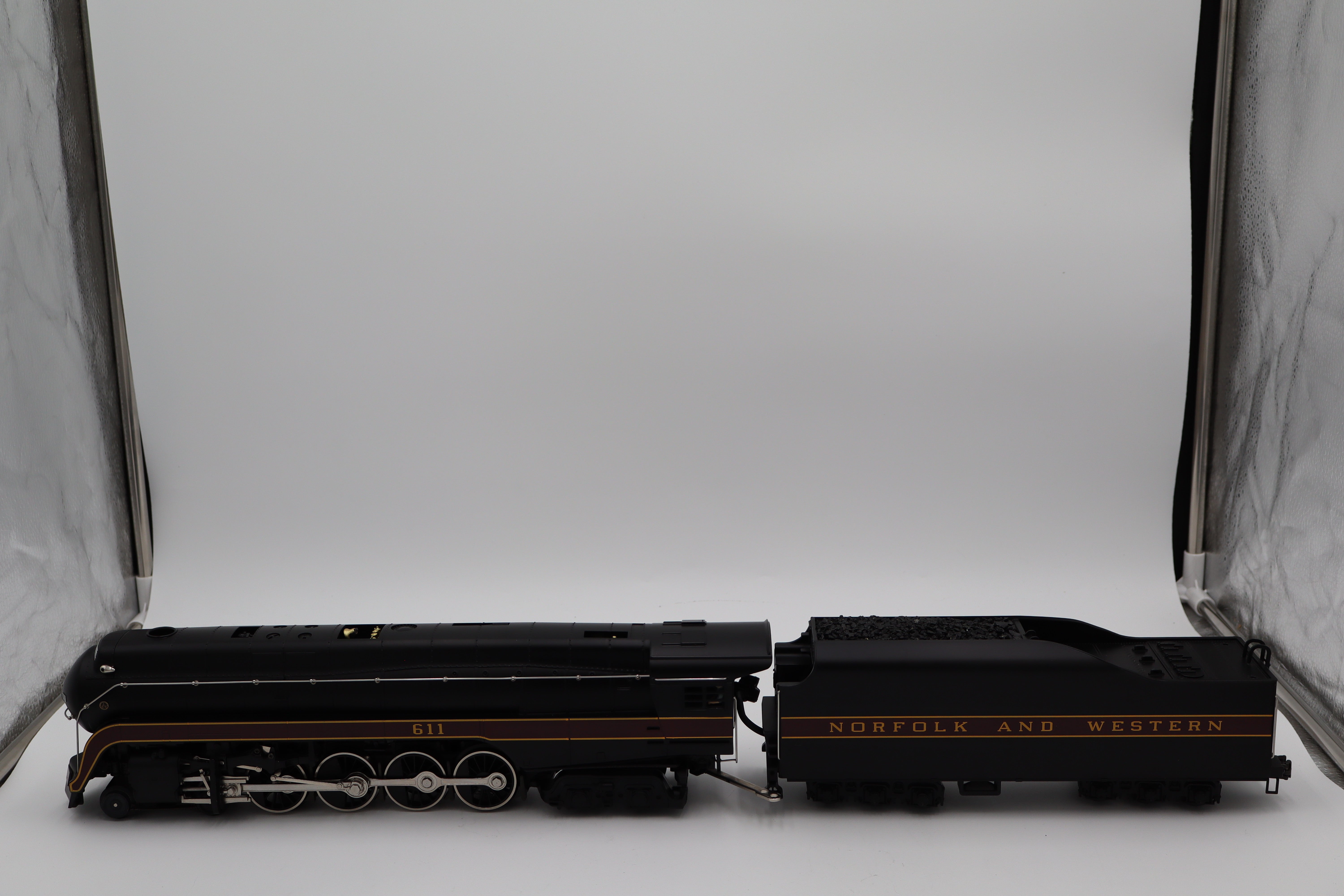 MTH 20-3024-1 Norfolk & Western J Northern Diecast Steam Locomotive-Second hand-M8166