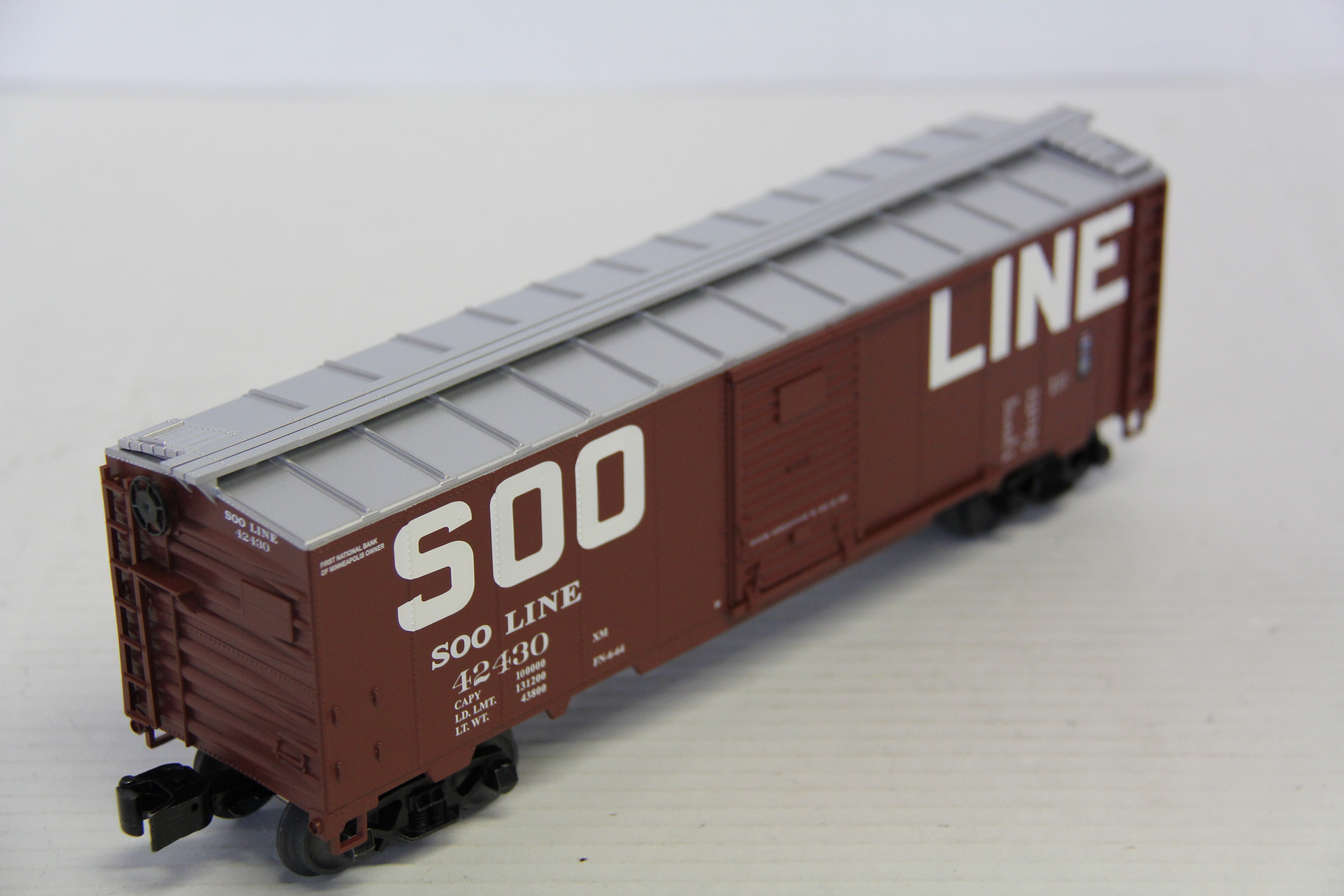 Lionel 2442292 Soo Line Steel Side Box Car #42430-Second hand-M7346