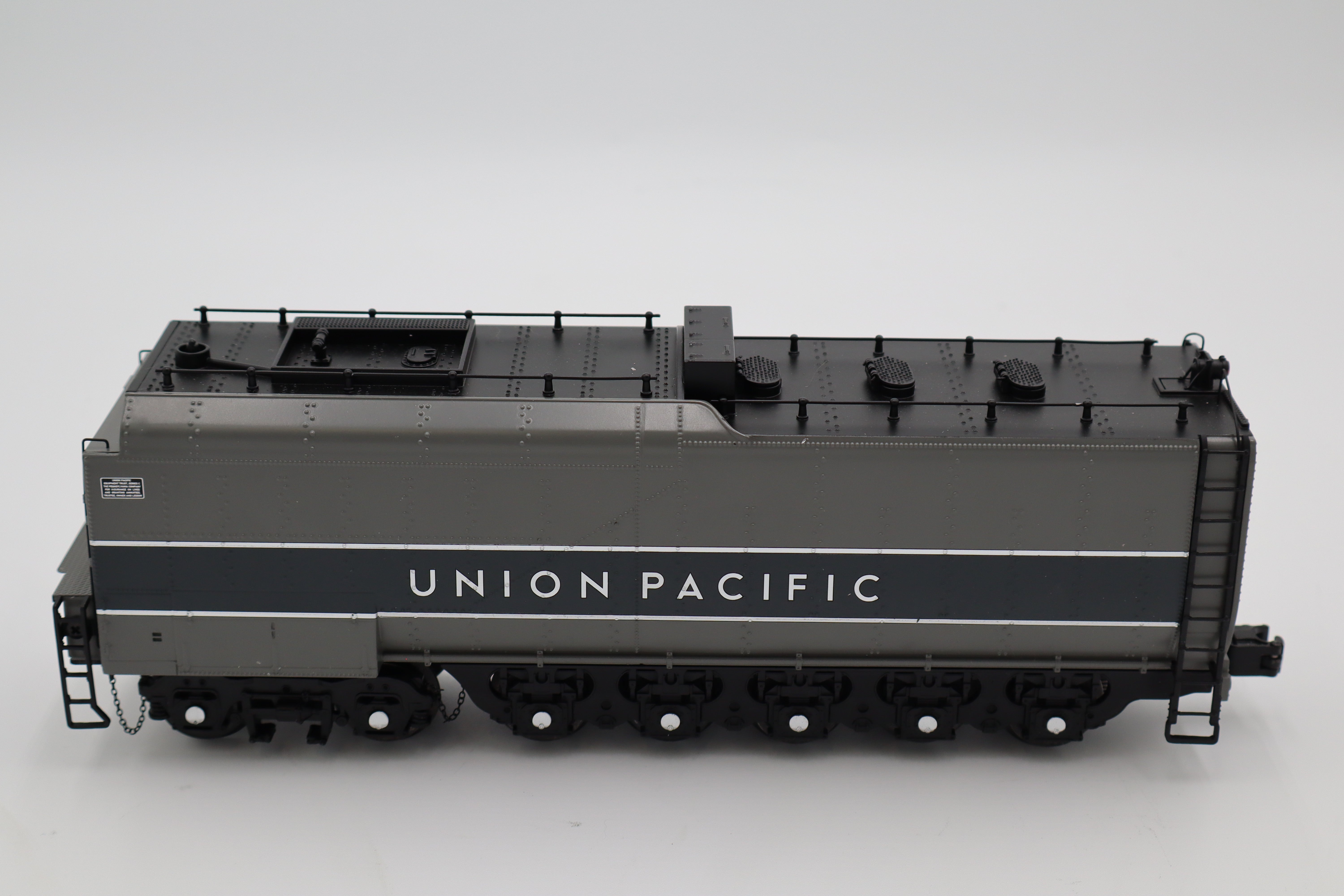 MTH 20-3896-1 Union Pacific #3979 (Oil Tender) 4-6-6-4 Challenger Steam Engine-Second hand-M8174