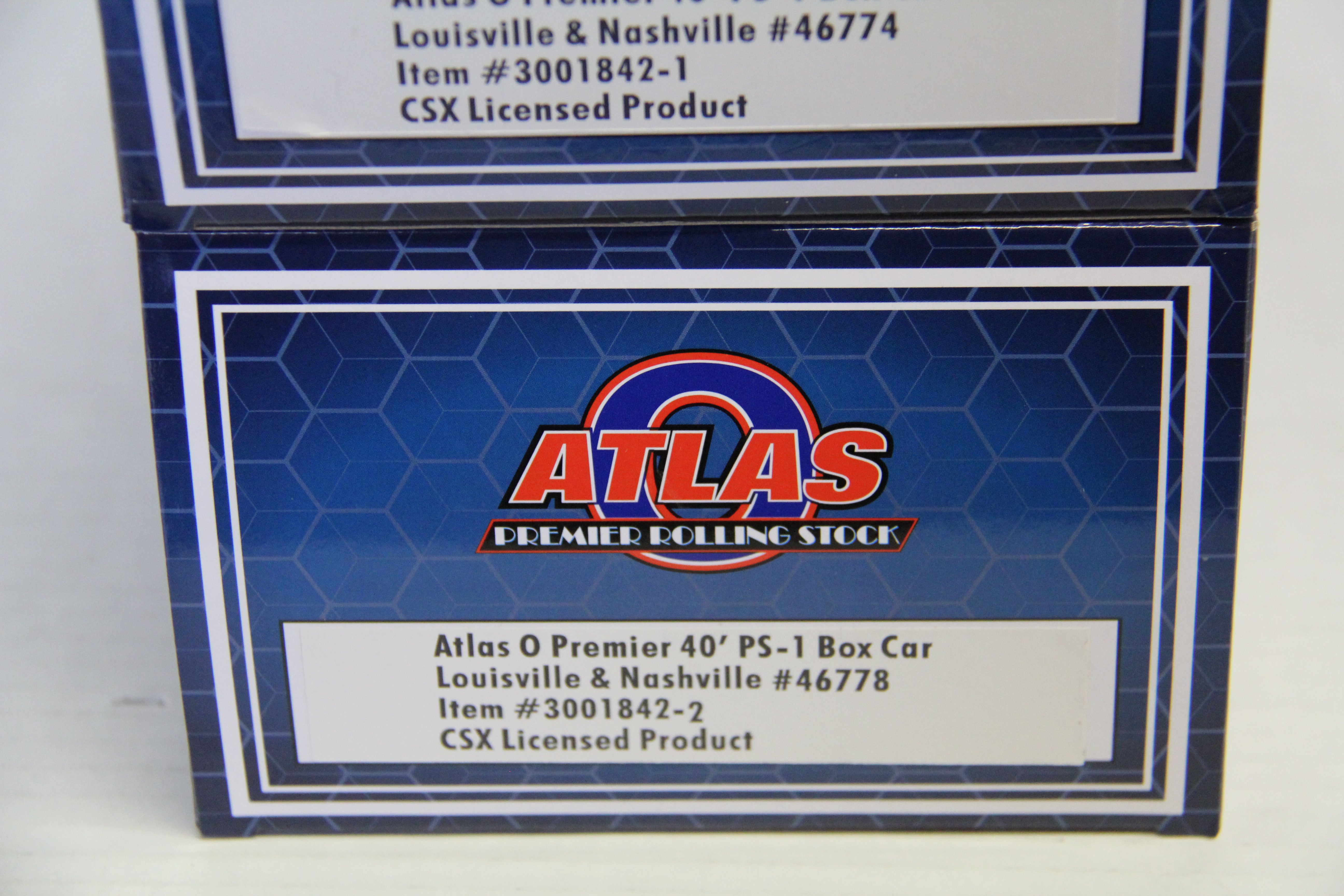 Atlas Premier #3001842-1 & #3001842-2 Louisville & Nashville 40' PS-1 Box Car-Second hand-M7349