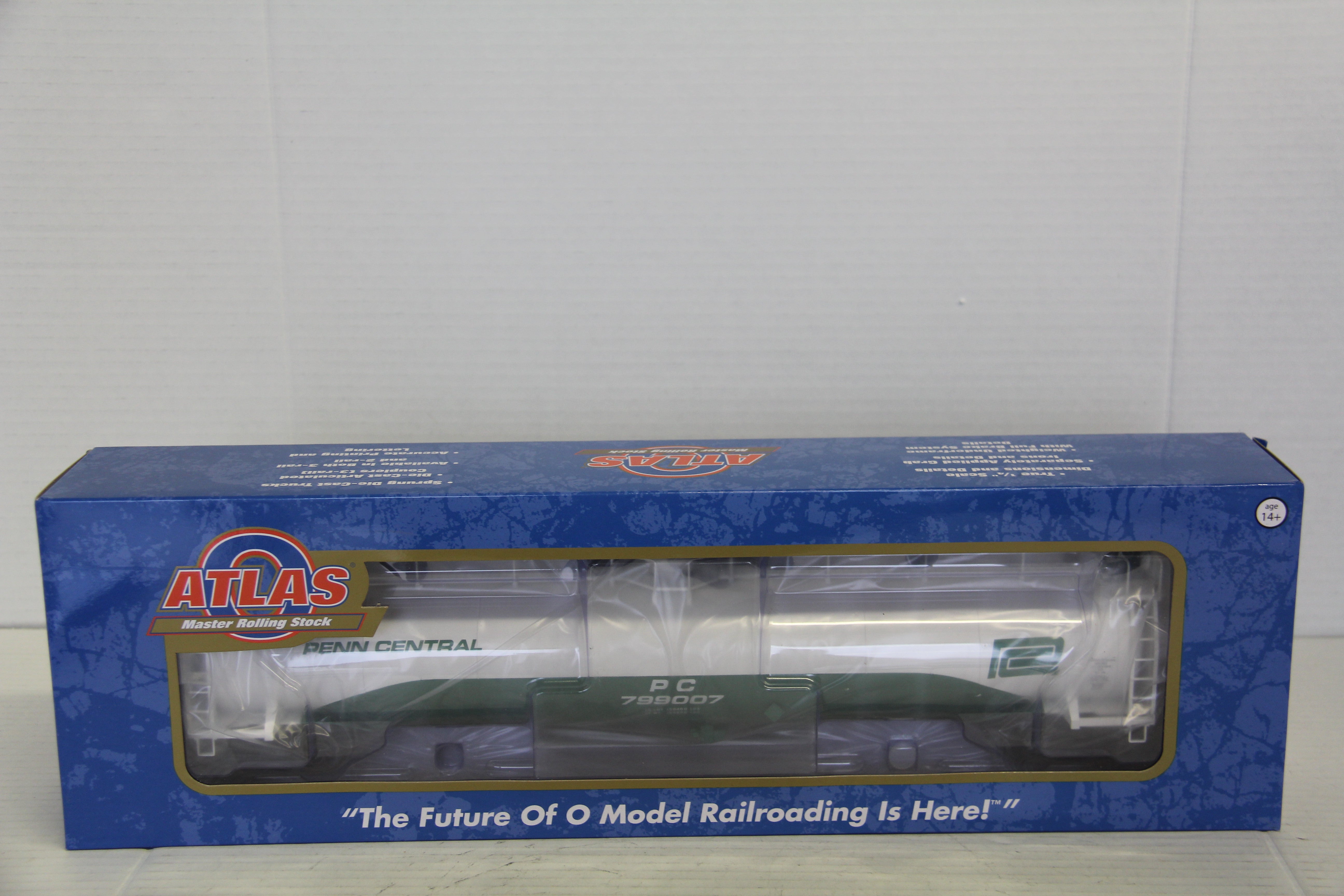 Atlas #3003015-2 Penn Central 33 K Gallon Tank Car #799007-Second hand-M7352