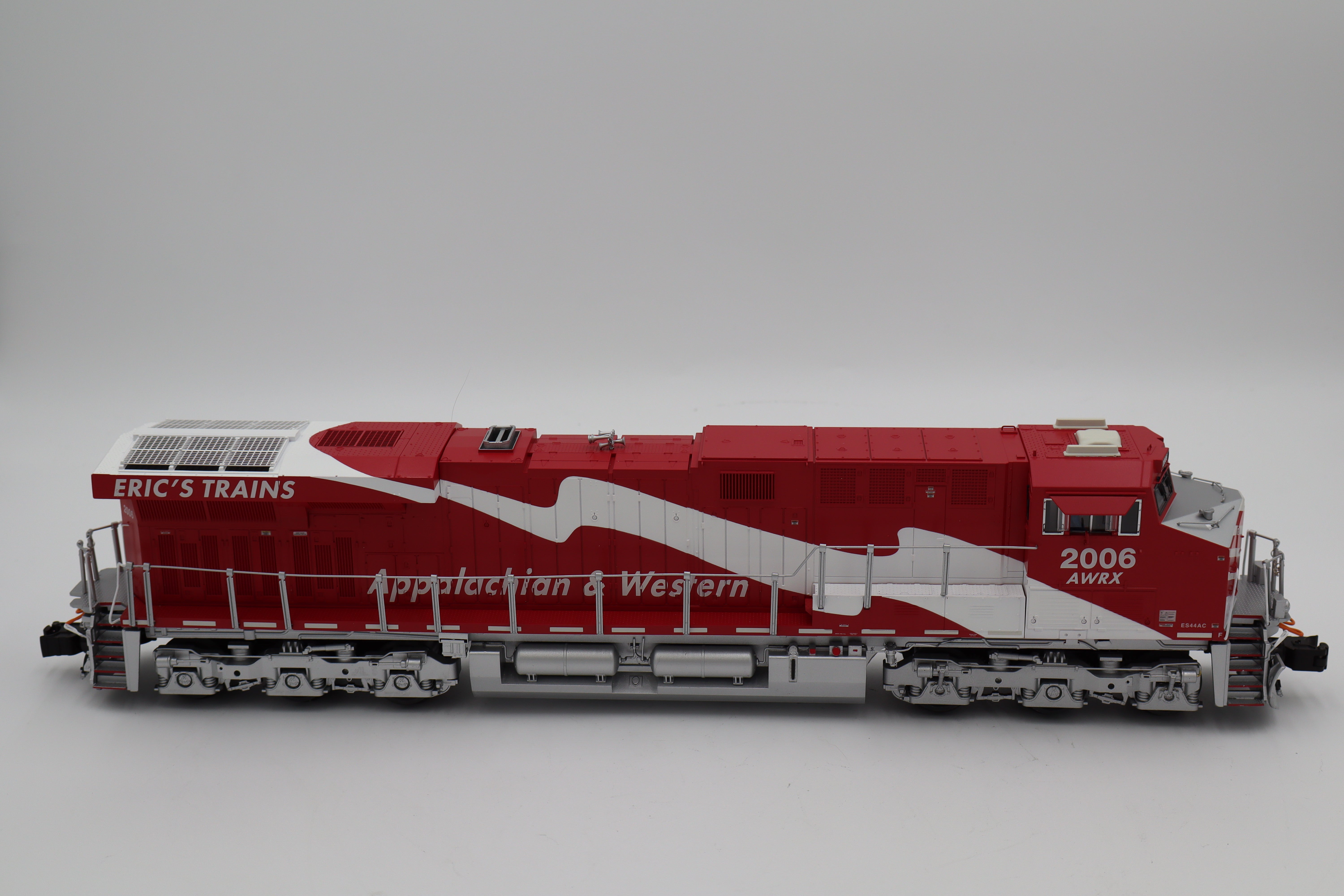 Lionel 2233991 AUTOGRAPHED Box LEGACY Station Exclusive Eric's Trains ES44AC-Second hand-M8331