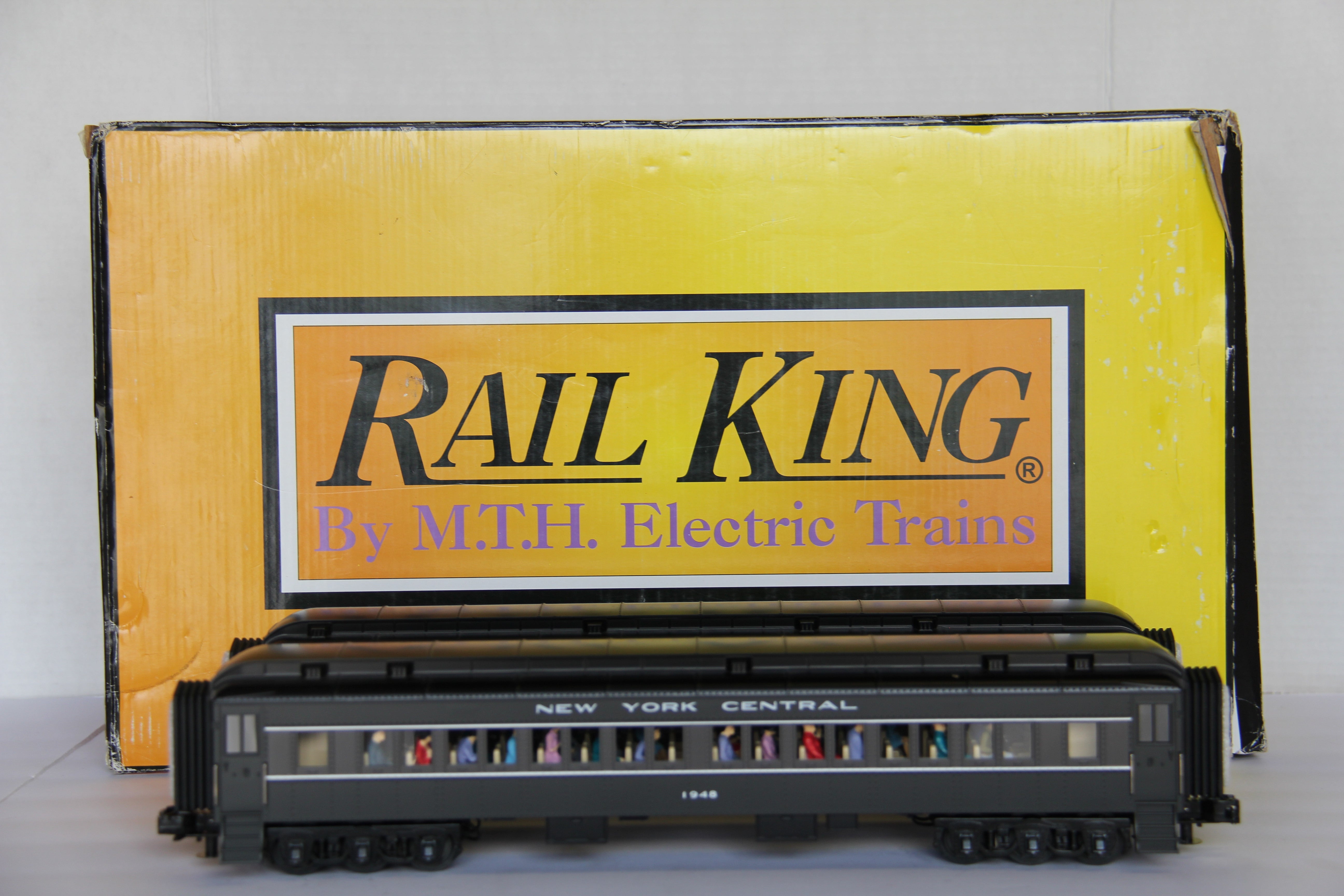 Rail King 30-69252 New York Central 4-Car 60' Madison Passenger Set-Second hand-M4565