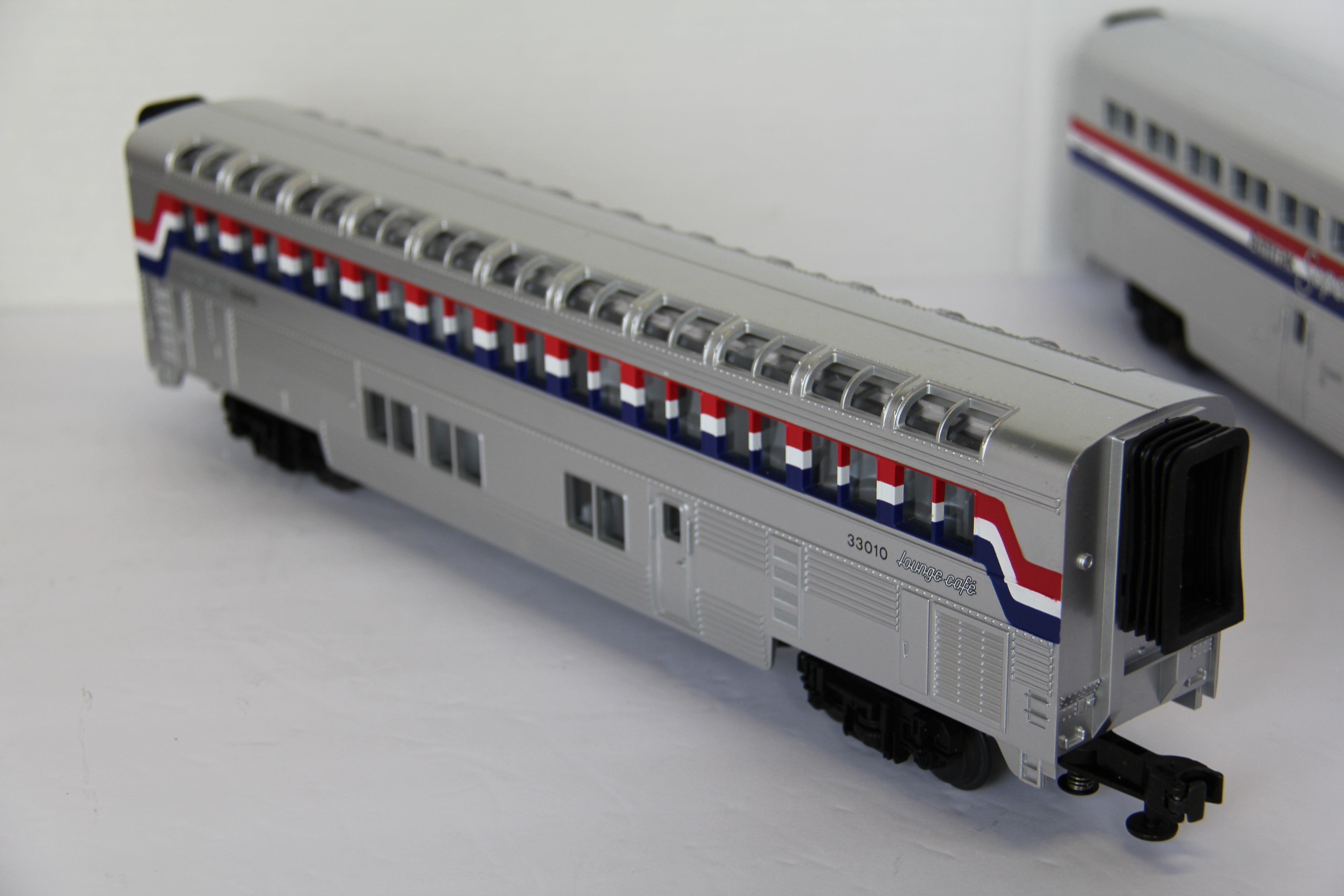 Rail King 30-4018-1 & 30-2160-0 Amtrak Genesis Set-Second hand-M7777
