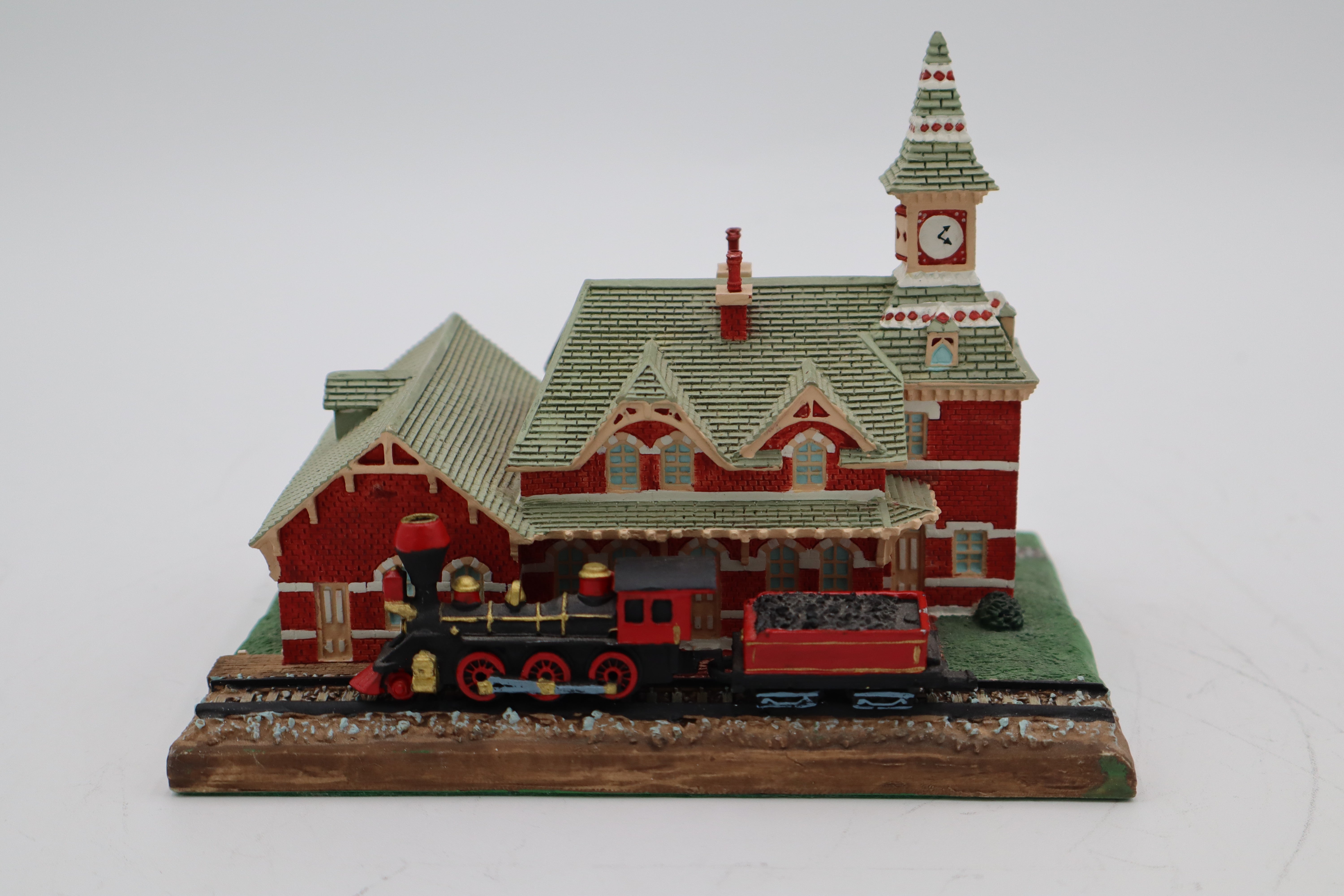 1993 Danbury Mint "Point of Rocks Maryland Railroad Station "-Second hand-M8386
