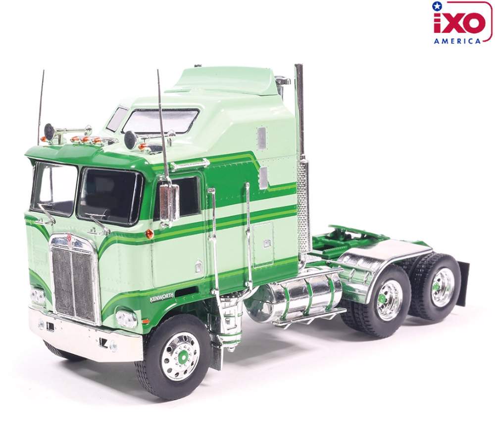 IXO Models - 1976 Kenworth K100 Aerodyne (Green) - 1/43 Scale