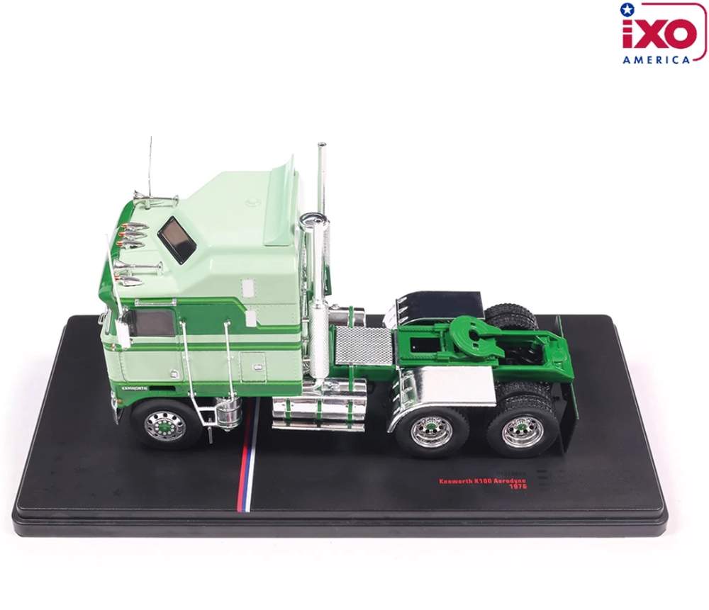 IXO Models - 1976 Kenworth K100 Aerodyne (Green) - 1/43 Scale