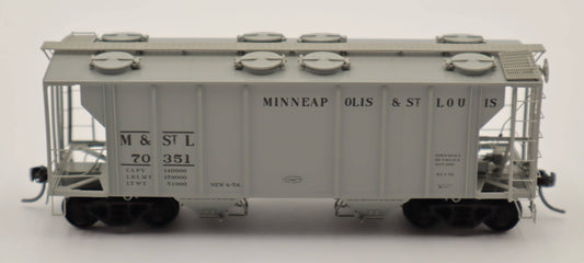 Kadee HO 8343 - PS-2 Two-Bay Hopper "Minneapolis & St Louis" #70351