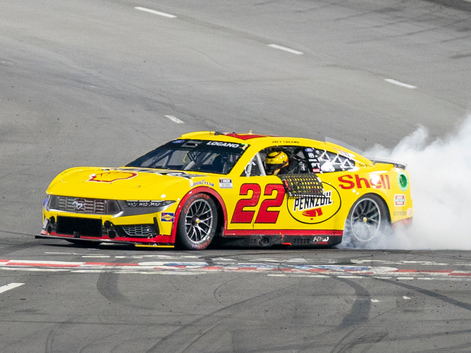 Lionel Racing - NASCAR Cup Series 2024 - Joey Logano - #22 Shell-Pennzoil