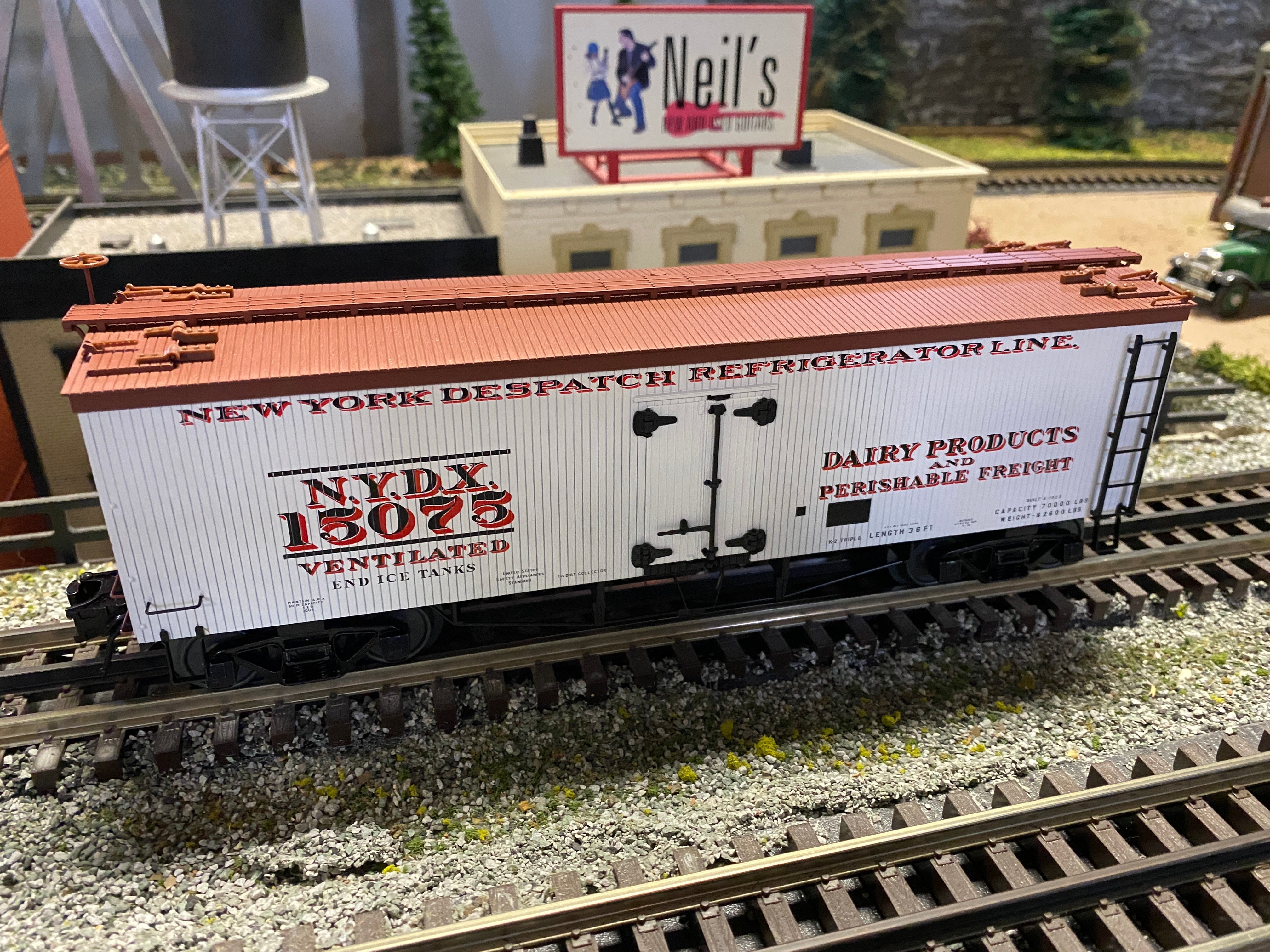 Atlas #300143-2- New York Dispatch 36' Wood Reefer-Second hand-M4964