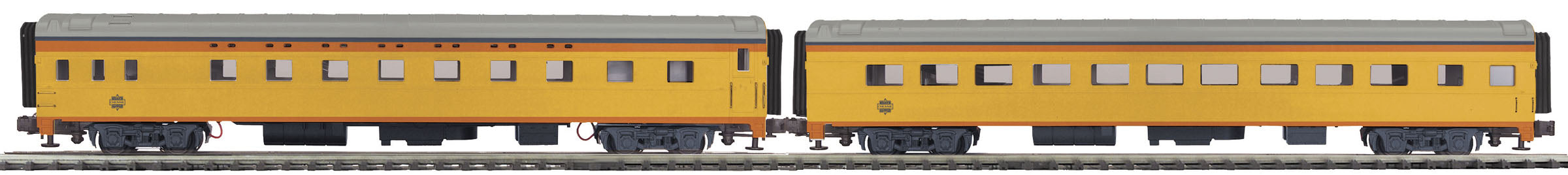 MTH 20-66277 Chessie 70' Streamlined Passenger-Sleeper/Diner- 2 Car Set (Smooth)-Second hand-M5170