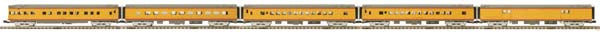 MTH 20-65147 Union Pacific 5 Car 70' Streamlined Passenger Set (Smooth)-Second hand-M5245