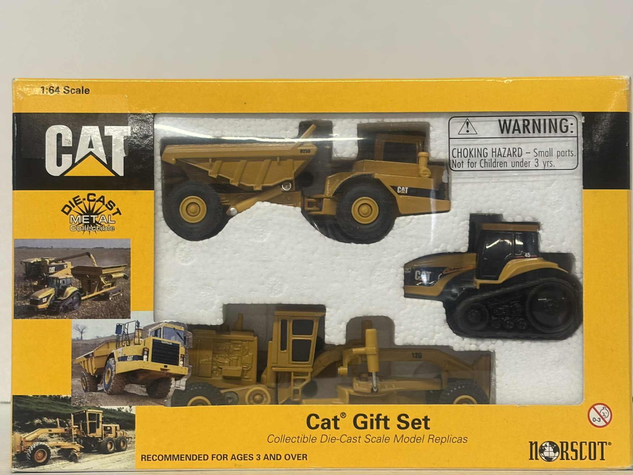Norscot #55019 Cat Gift Set Diecast 1:64 Scale-Second hand-M6230