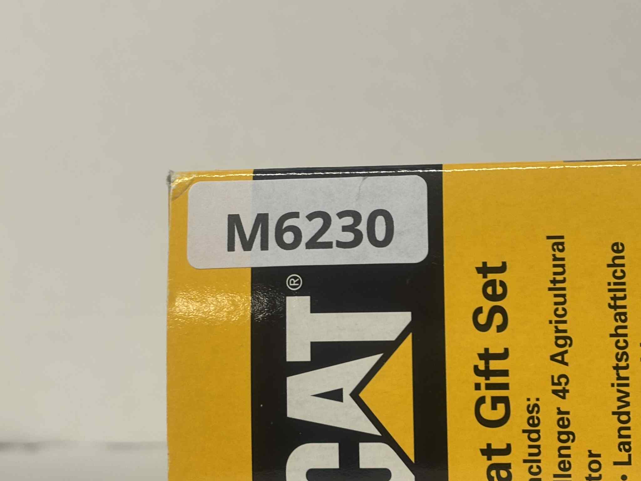 Norscot #55019 Cat Gift Set Diecast 1:64 Scale-Second hand-M6230