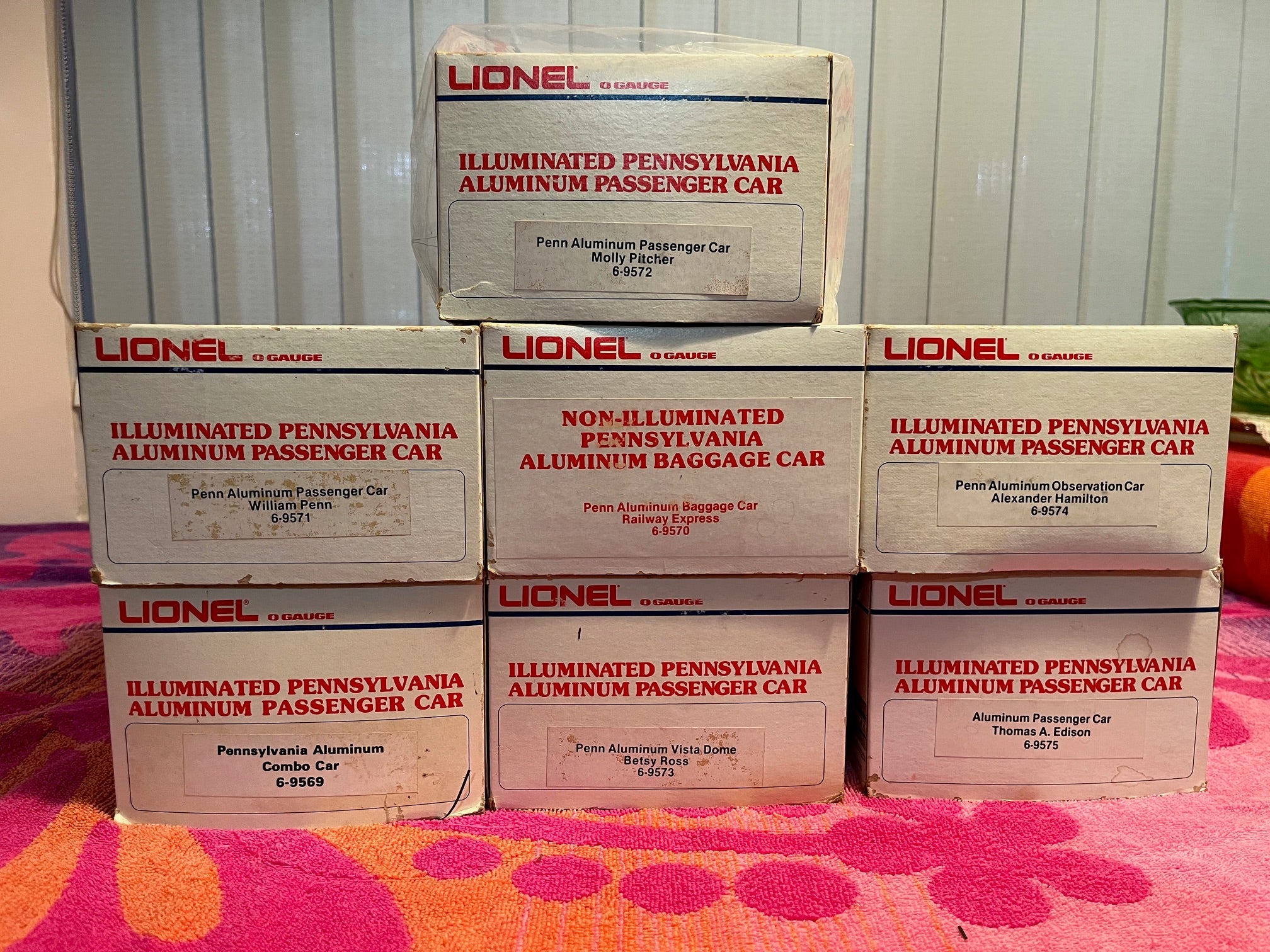 Lionel Illuminated Pennsylvania Aluminum Passenger 7 Car Set-Second hand-M6772F