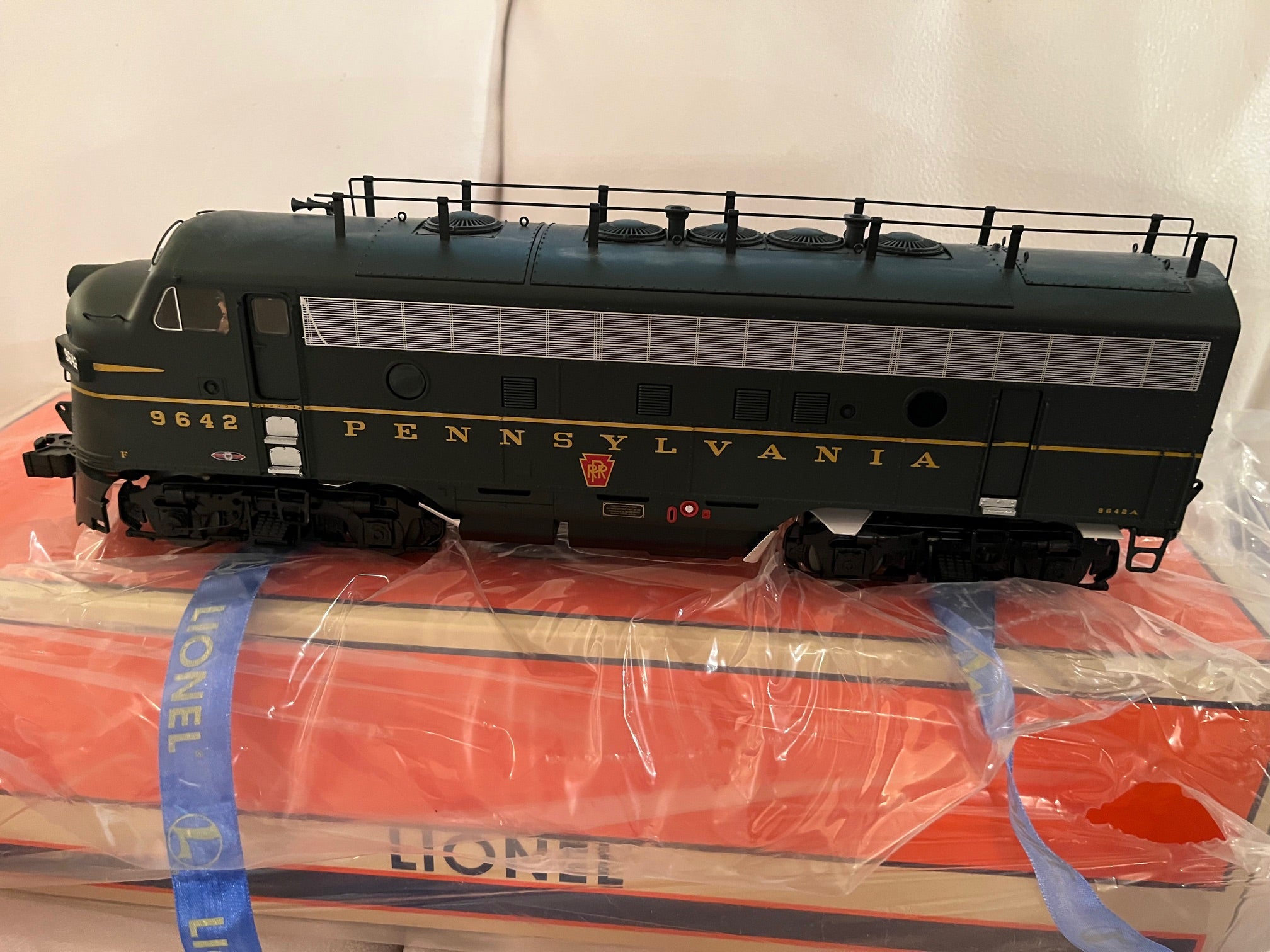 Lionel Pennsylvania TMCC F7 ABA Diesel (PWR A#9642, NON PWD B #9642B, NON PWD A #9643)-Second hand-M6774F
