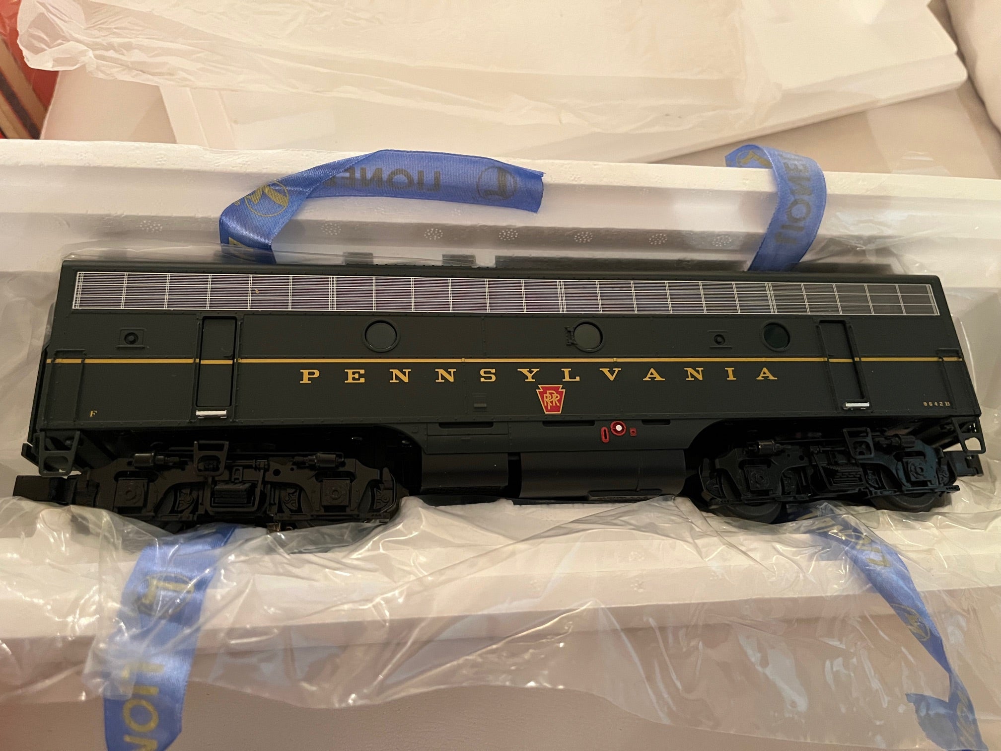 Lionel Pennsylvania TMCC F7 ABA Diesel (PWR A#9642, NON PWD B #9642B, NON PWD A #9643)-Second hand-M6774F