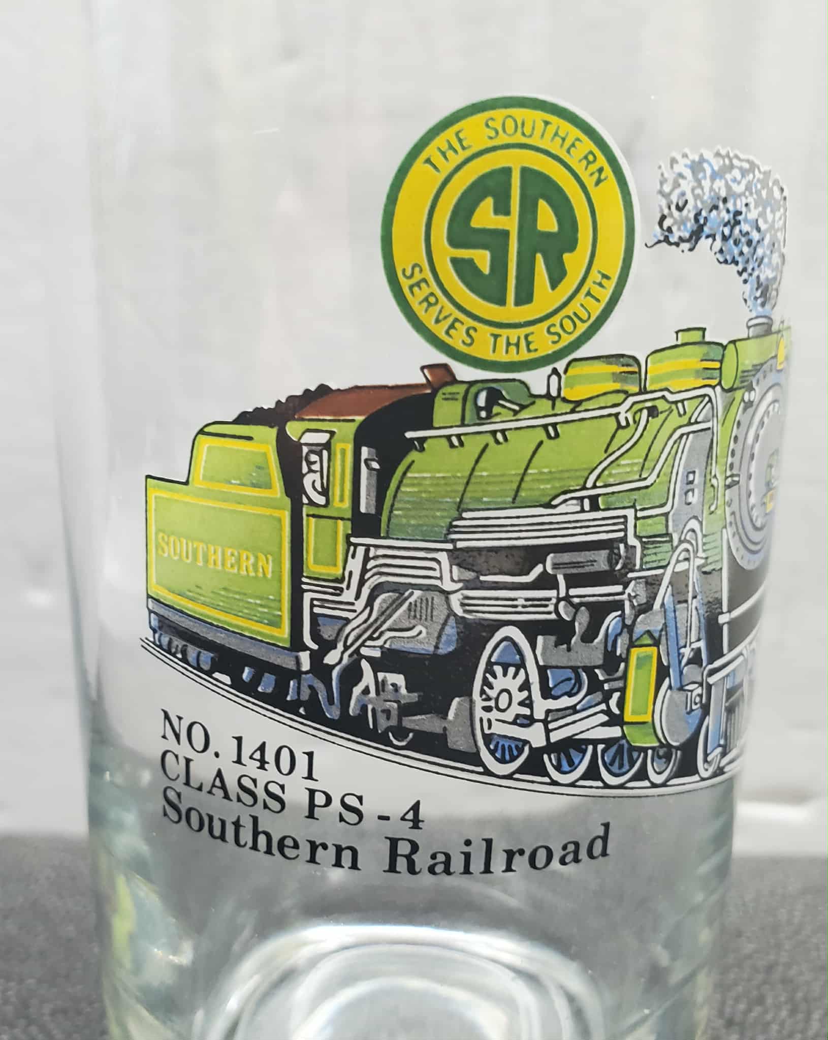 Train Glassware Set of 4-Second hand-M6825