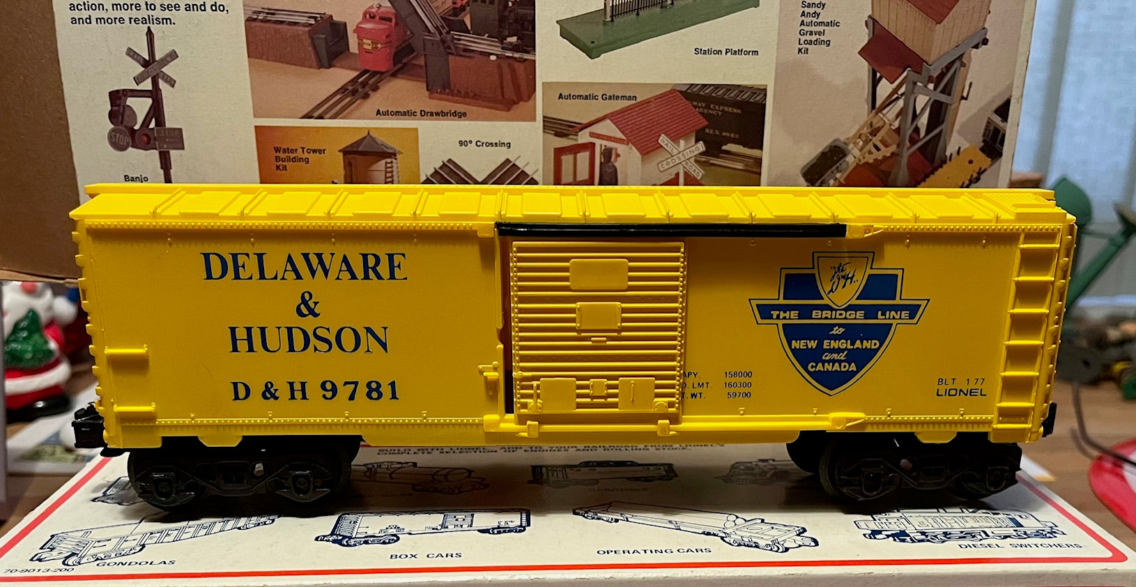 Lionel Box Car LOT A-5 Car Set-Second hand-M7371 - MrMuffin'sTrains