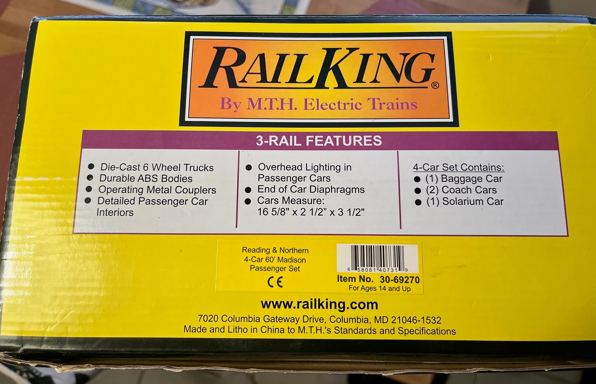 Rail King 30-69270  Reading Blue Mountain & Northern 60' Madison Passenger Cars-4 Set-Second hand-M7567