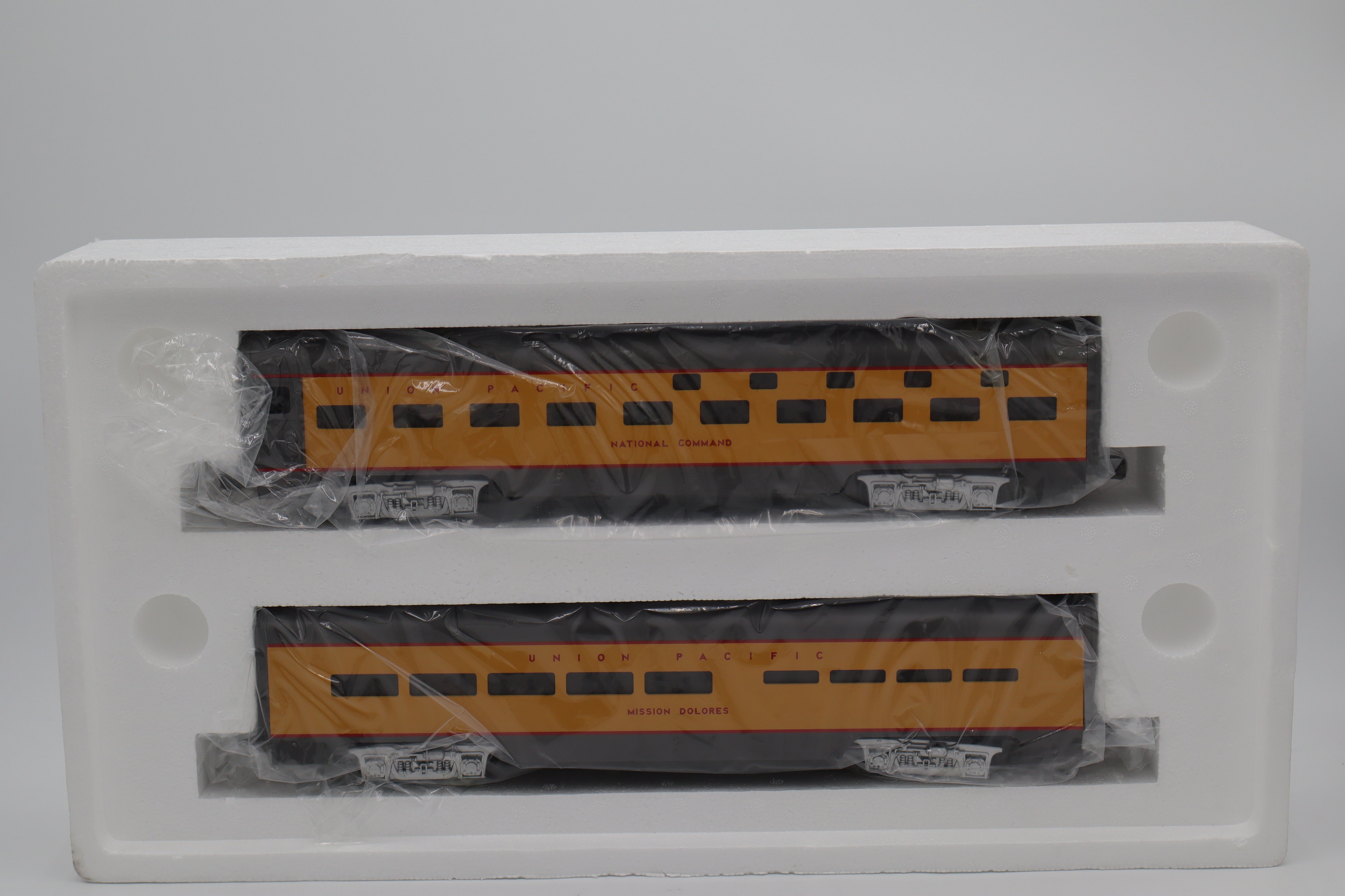 MTH MT-6119 & MT-6019 Union Pacific Painted 60' Aluminum 6 Car Set-Second hand-M8378