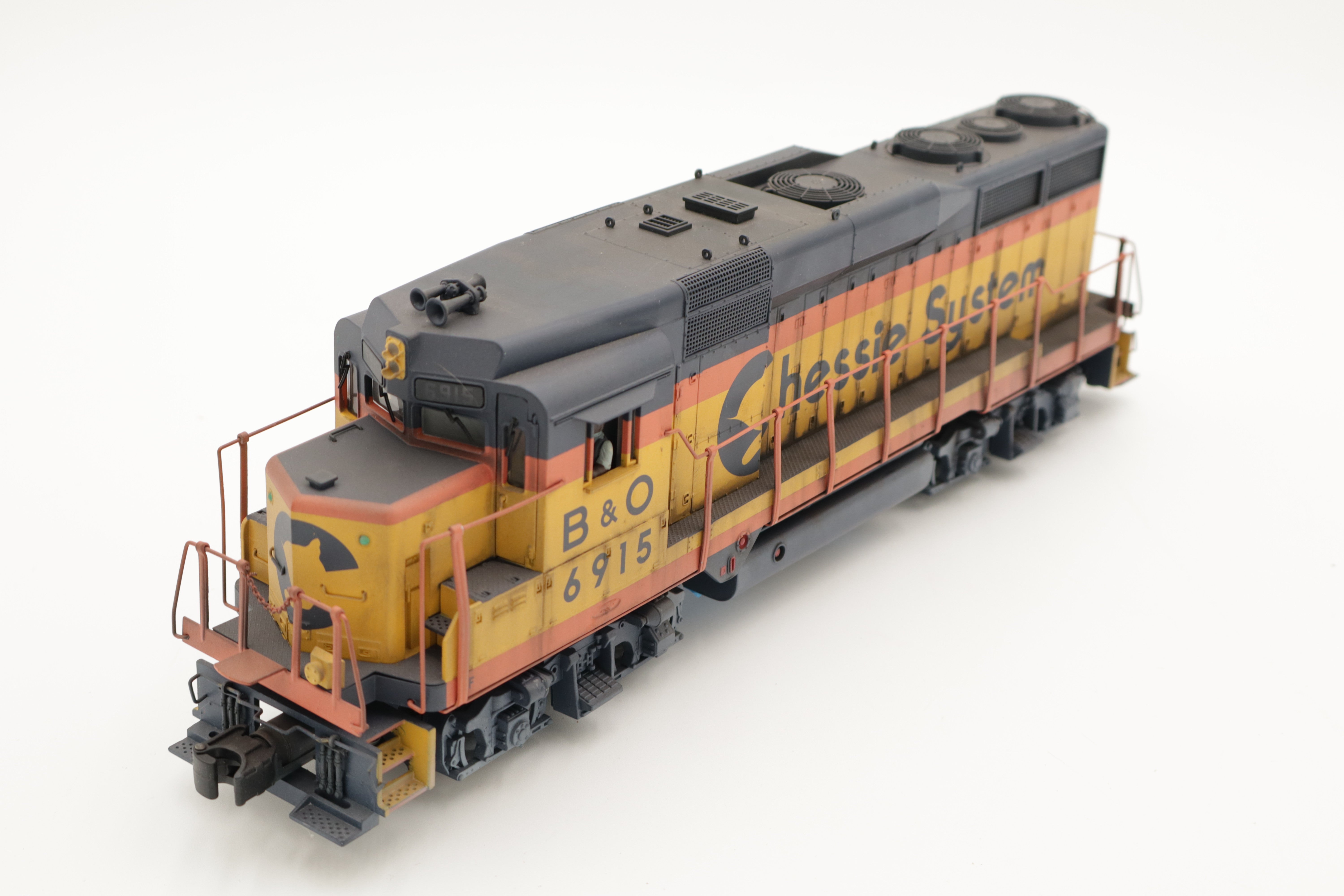 MTH 20-2275-1 Chessie B&O GP-30 Diesel Engine  #6910 WEATHERED BY Industrial Models Don Smith-Second hand-M8426