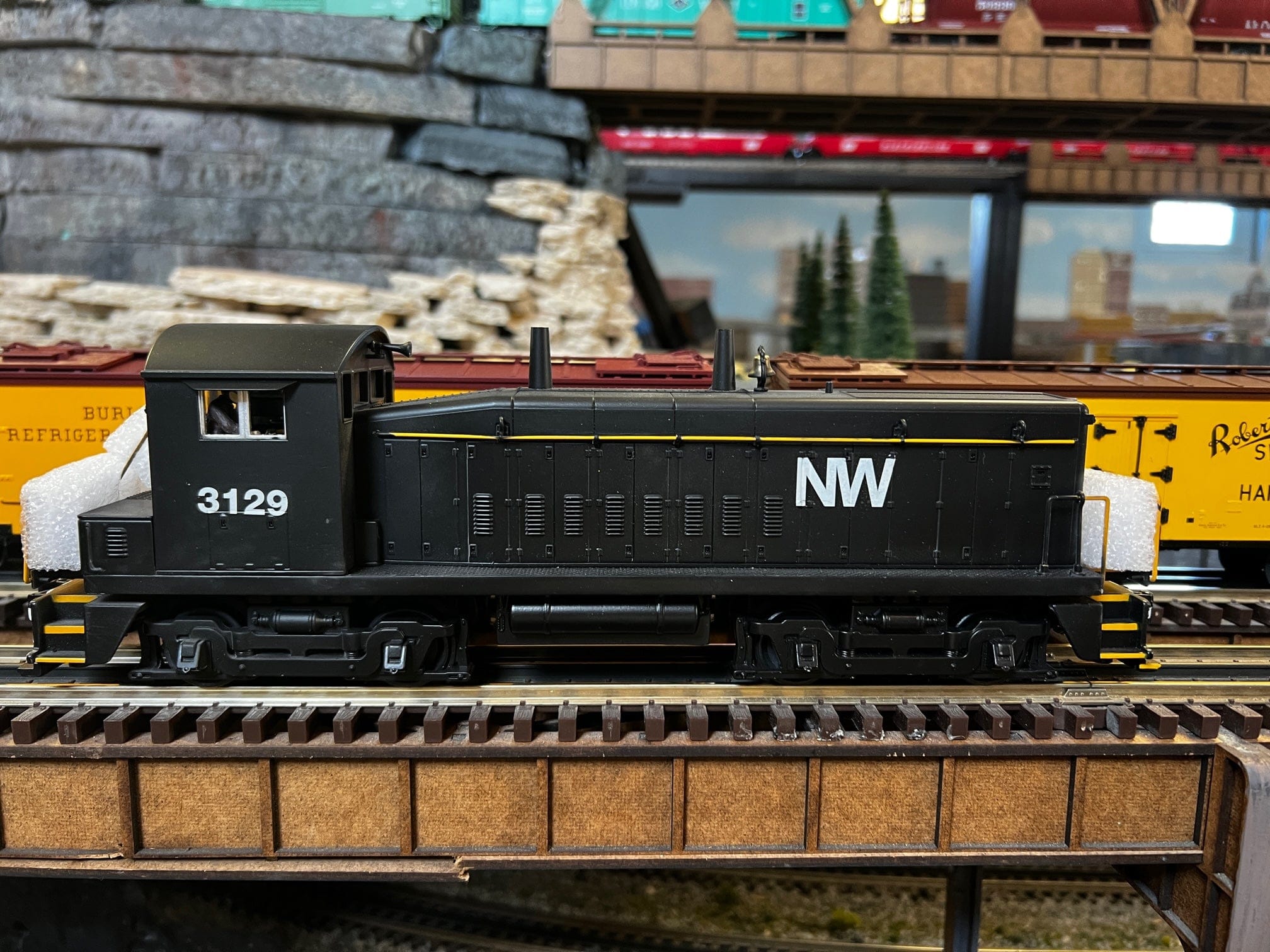 MTH 30-209NW-1 - SW-8/SW-9 Switcher Diesel Engine "Norfolk & Western" #3129 w/ PS3 - Custom by Harry Hieke