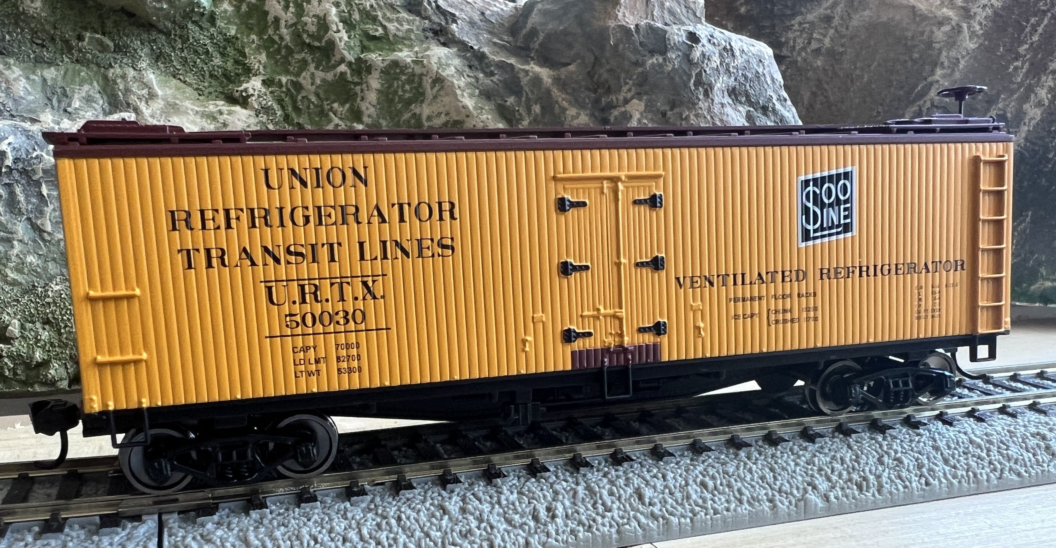 Walthers HO 910-41240 - Mainline - 40' Wood Reefer w/ Wood Ends "SOO Line" #50030