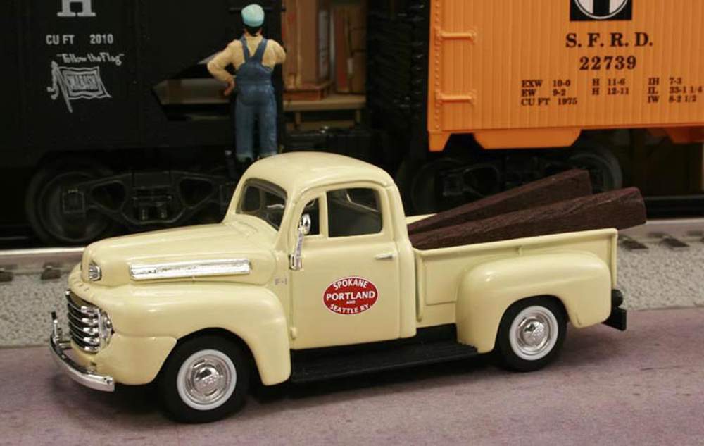 Railyard Truck Series - 1948 Ford F1 Pickup "Spokane, Portland & Seattle Railway" (Cream) 1/43 Diecast Car
