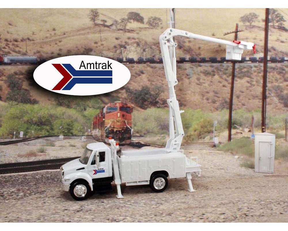Railyard Truck Series - International Bucket Truck "Amtrak" 1/43 Diecast Car