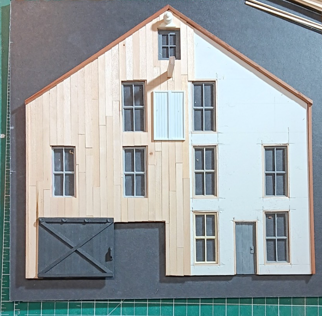 Schomberg Scale Structures - Building Flat - Board & Batten