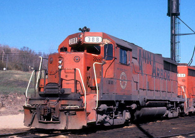 Lionel 2533957 - Legacy GP35 Diesel Locomotive "Ann Arbor" #388 - Custom Run for MrMuffin'sTrains