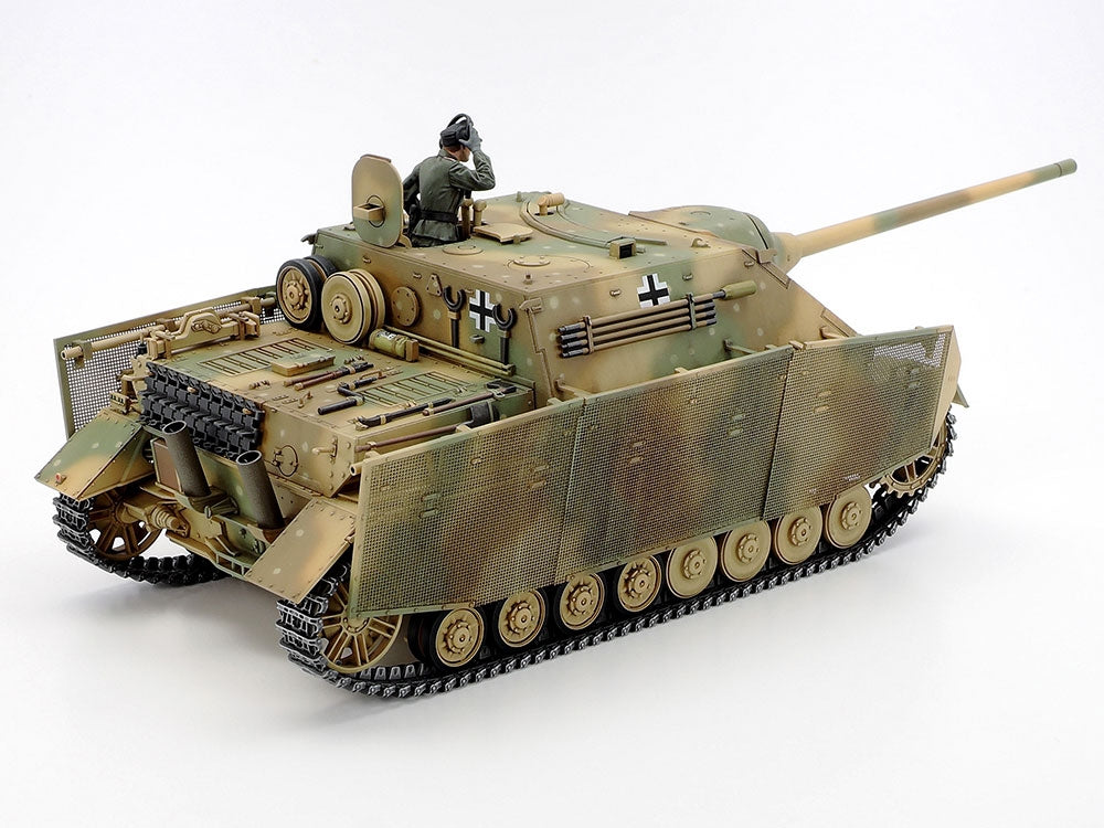 Tamiya 35381 - German Panzer IV/70(A) - 1/35 Scale Model Kit