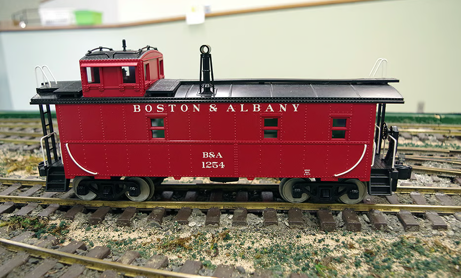 MTH 20-91824BA - 35' Woodside Caboose "Boston & Albany" - Custom by Harry Hieke