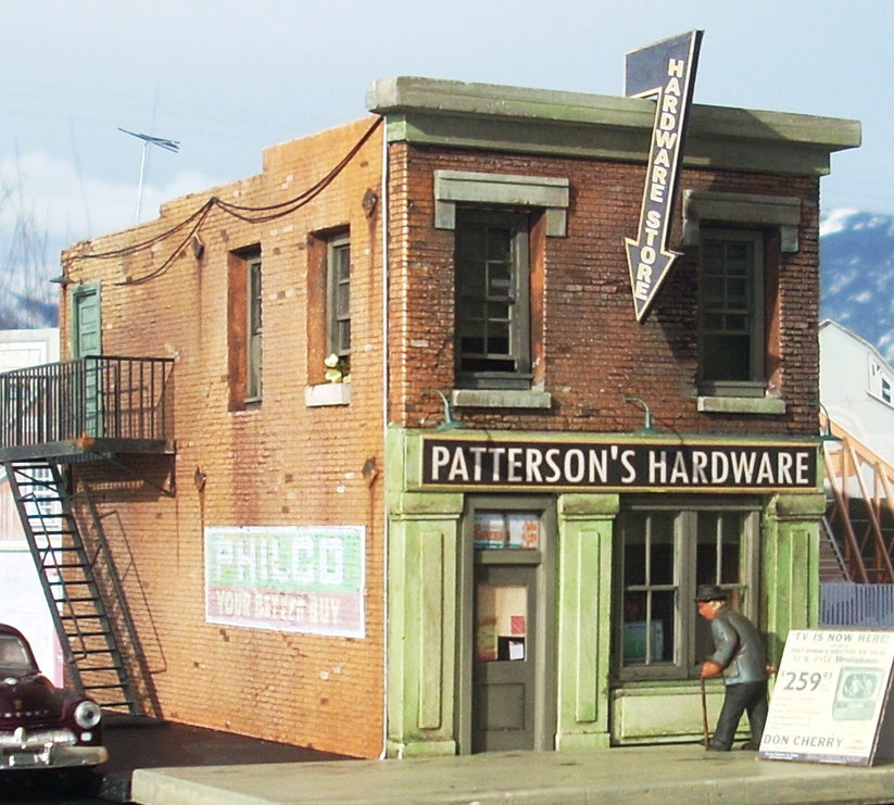 Downtown Deco O 48 -  Patterson's Hardware Building (Kit)