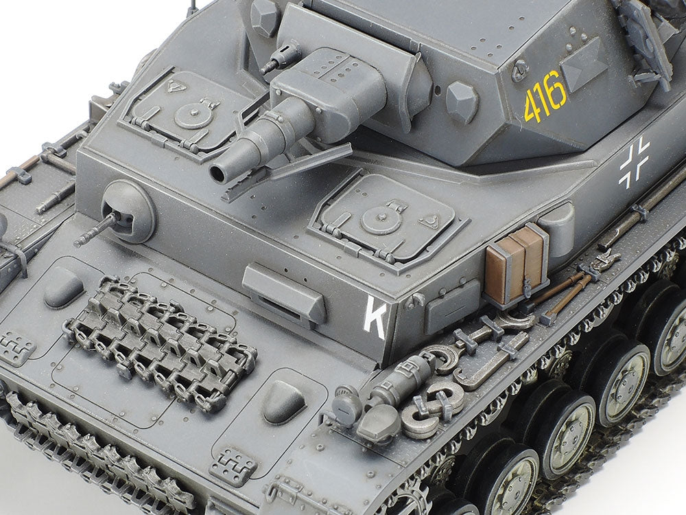 Tamiya 35374 - German Tank Pz.Kpfw.IV - 1/35 Scale Model Kit