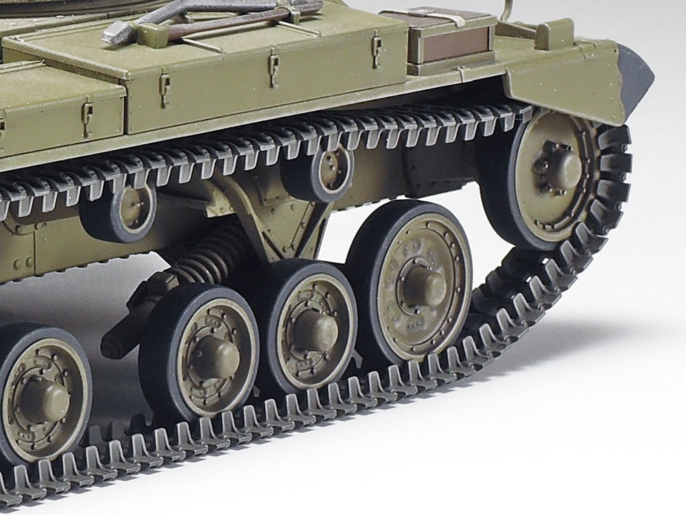 Tamiya 35352 - British Infantry Tank Mk.III - Valentine Mk.II/IV - 1/35 Scale Model Kit