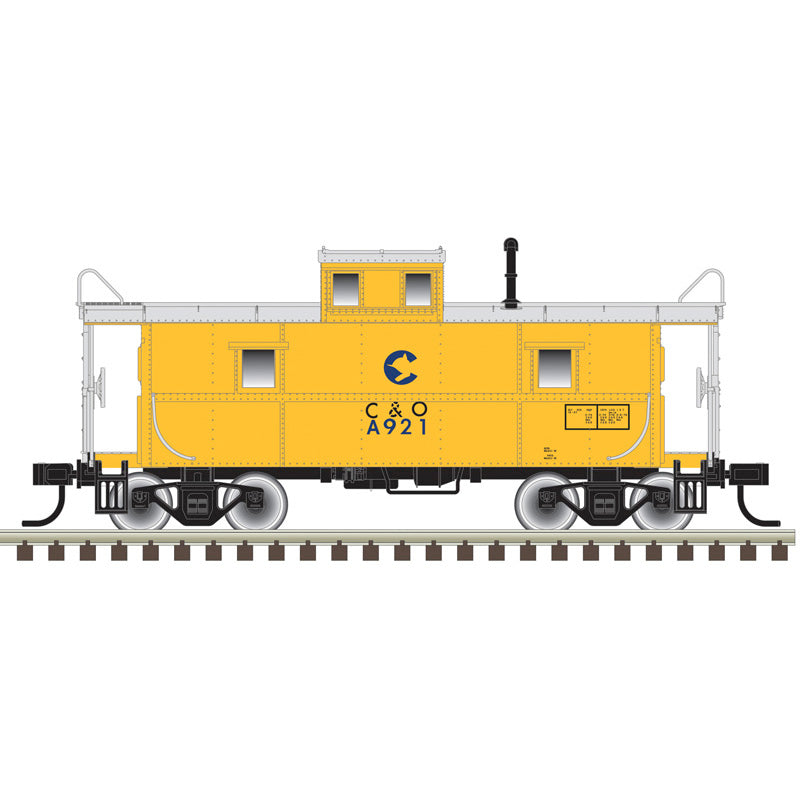 Atlas HO 20008273 - Trainman - Cupola Caboose "Chessie System" #921 (C&O Patch)