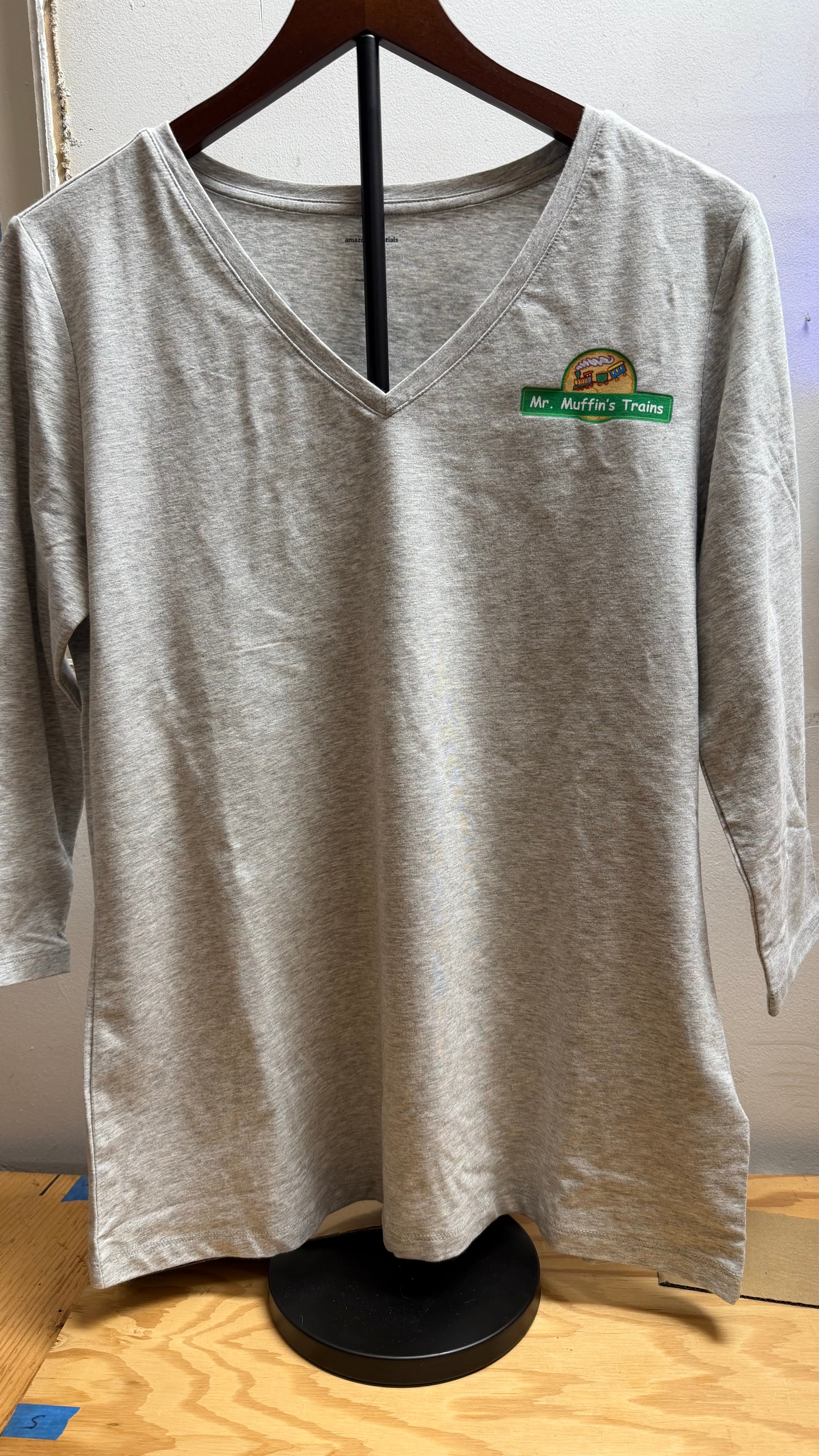 T-Shirt - "Mr.Muffin's" Logo Light Grey V-Neck 3/4 Sleeve