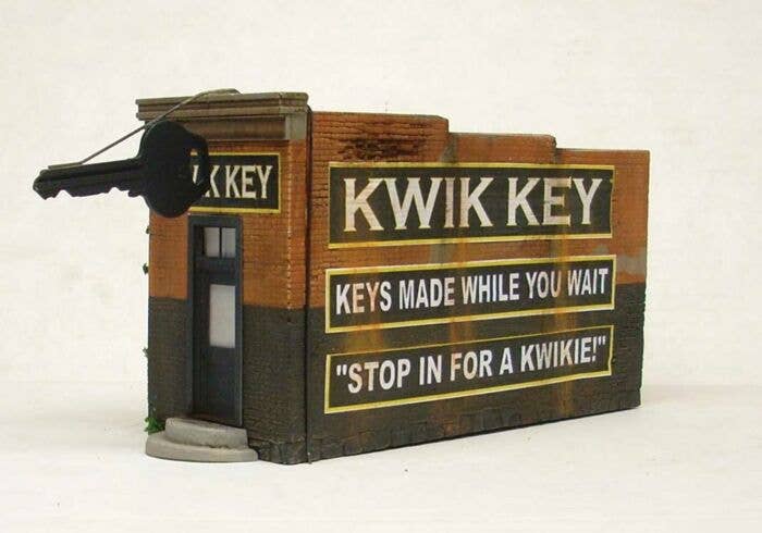Downtown Deco HO 1076 - Kwik Key Building (Kit)