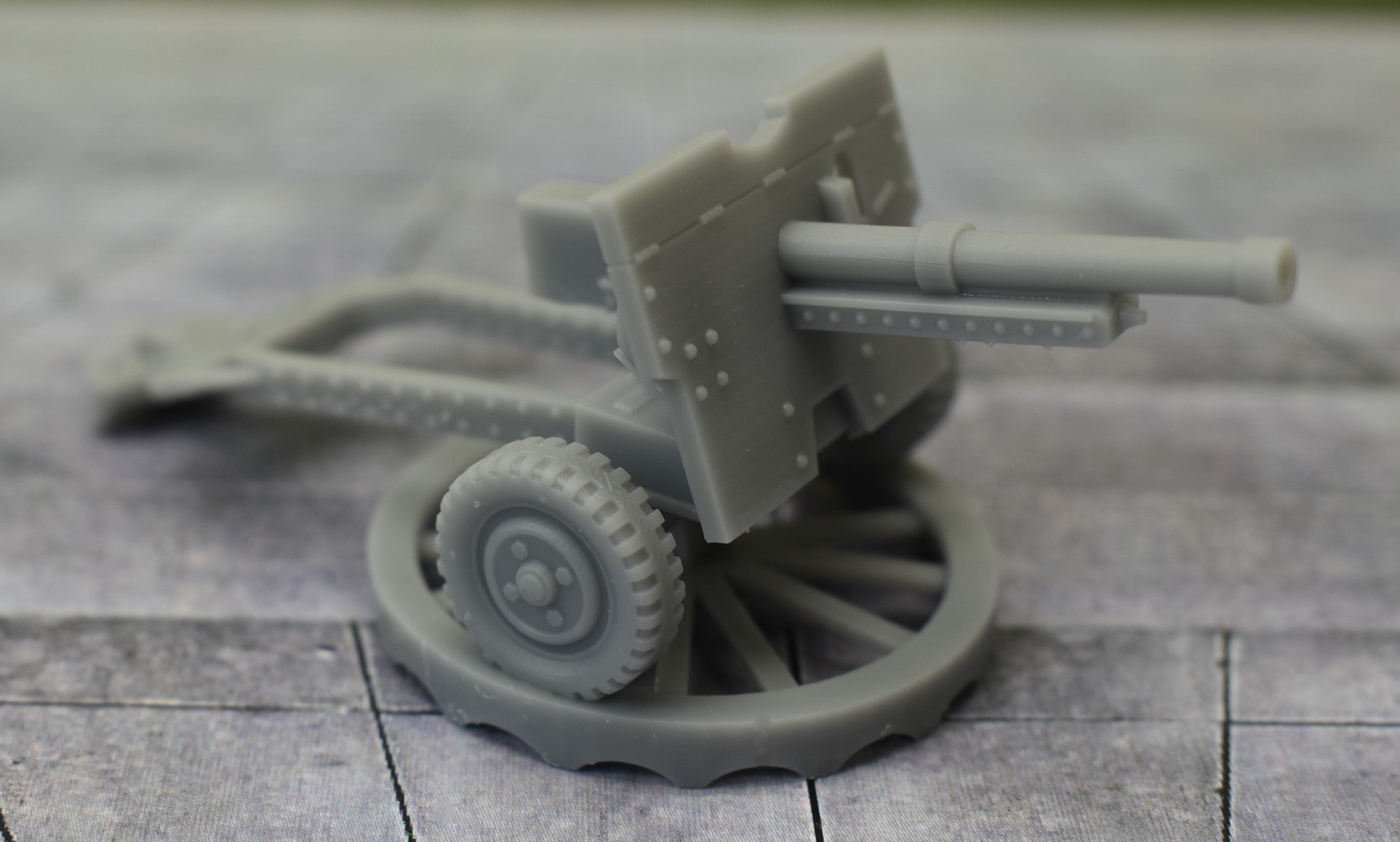 Phoenix Precision Models PPM-33101 - WW2 Monument #1 - 25# Field Gun