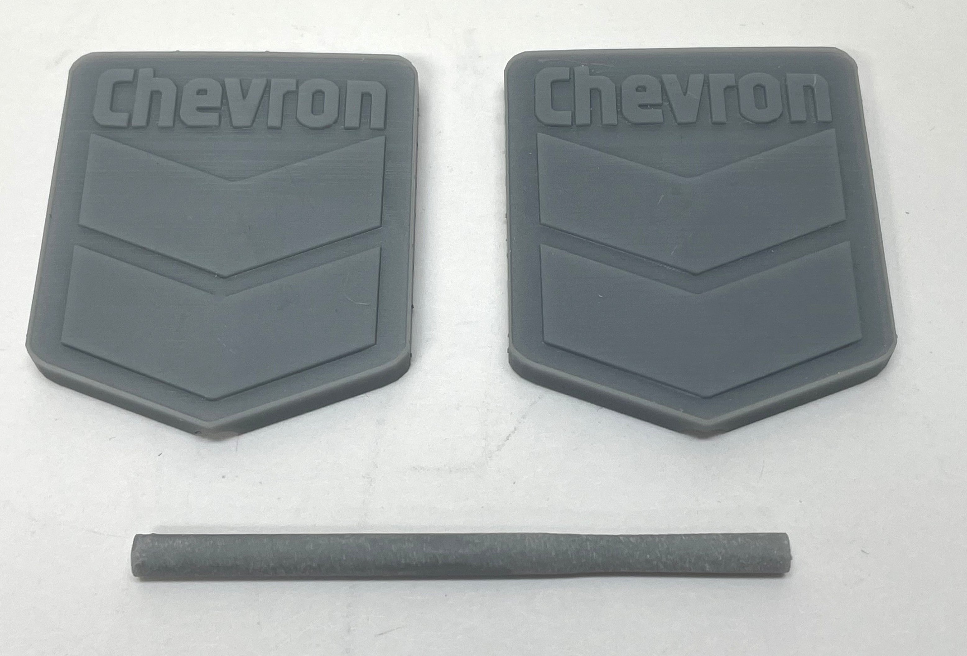 Phoenix Precision Models PPM-33650 - Gas Station Sign: Chevron