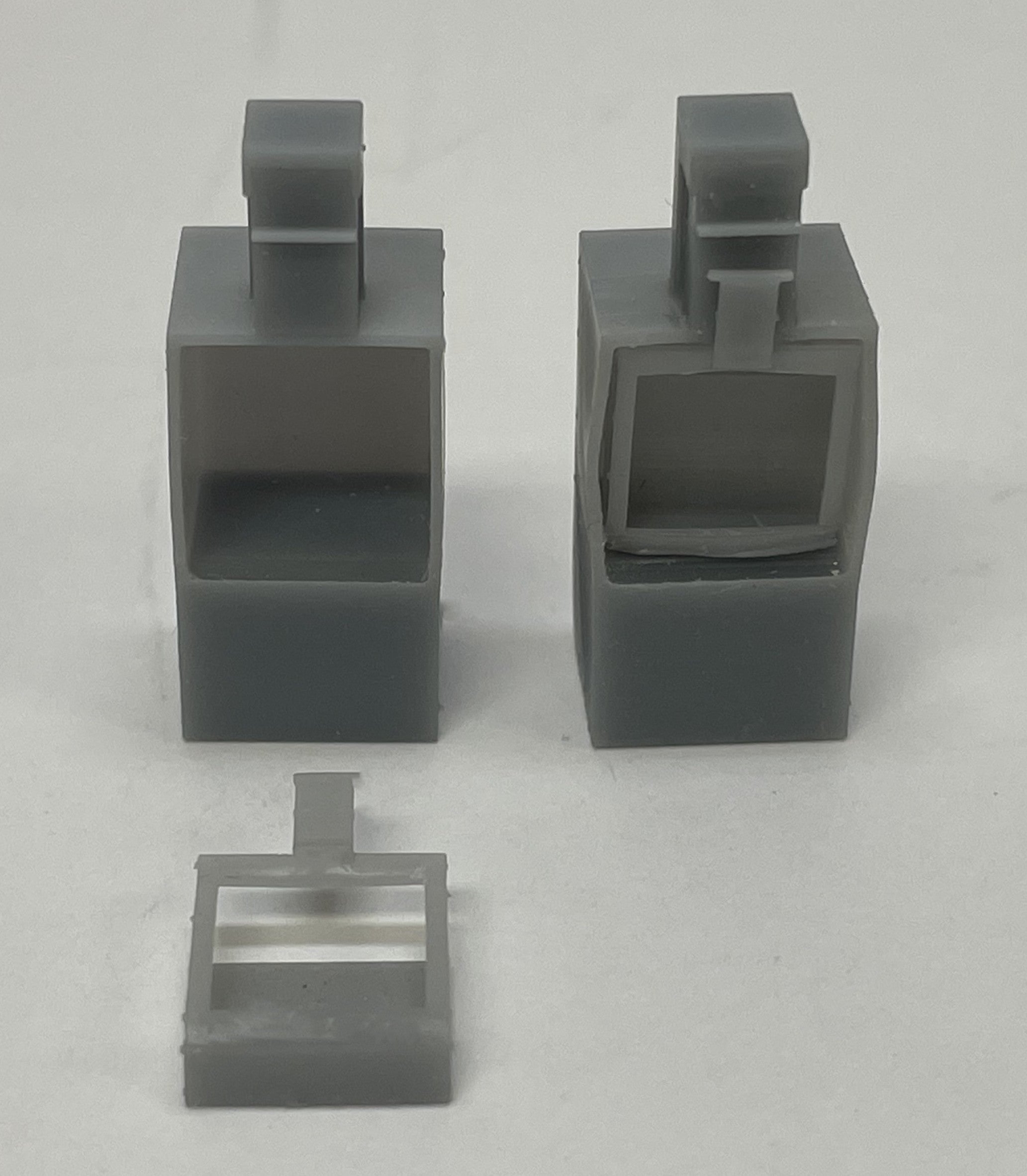 Phoenix Precision Models PPM-33696 - Newspaper Vending Machine