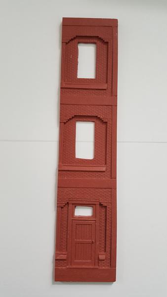 Korber Models #D0070 - O Scale - Narrow Wall w/ Door