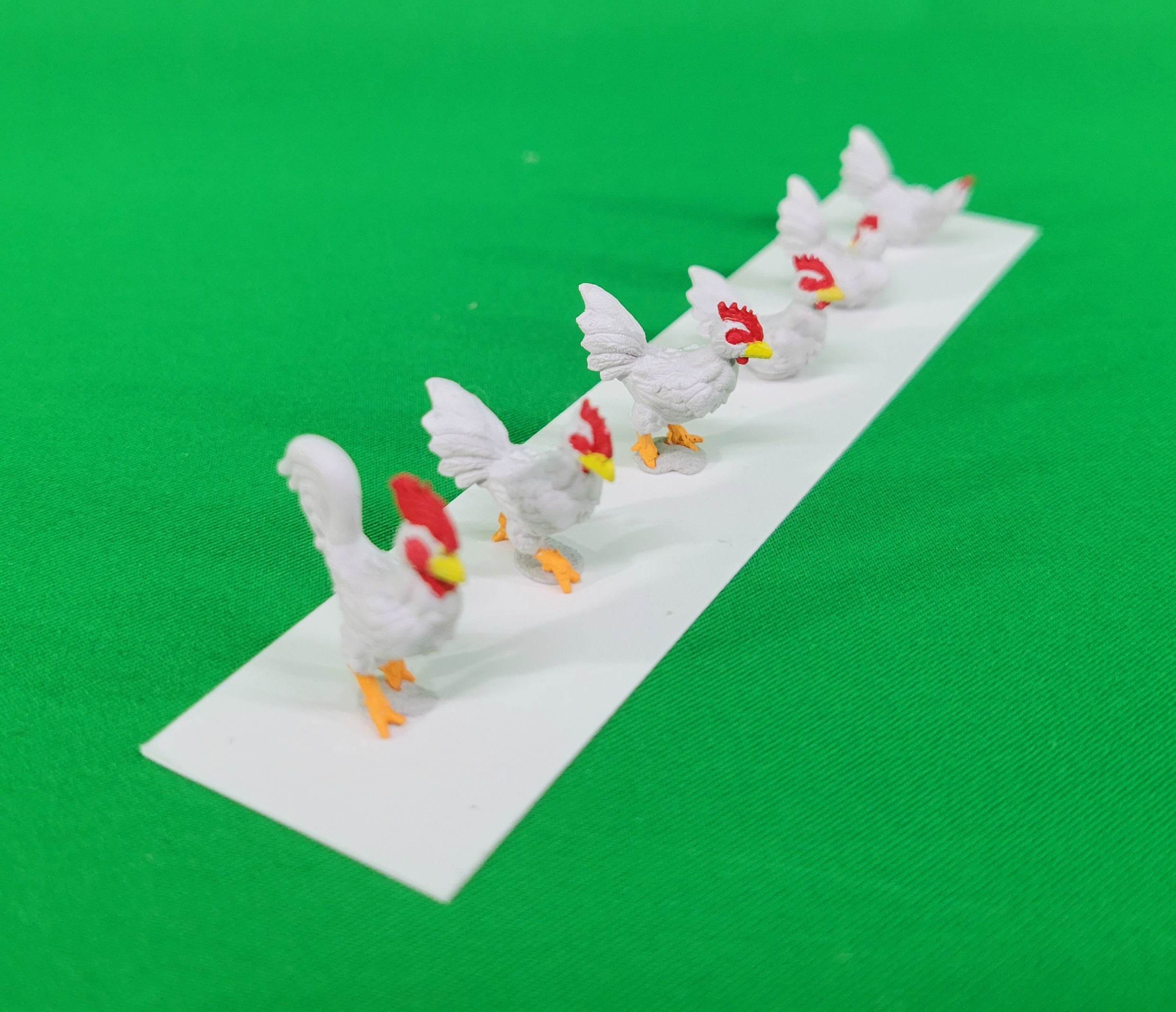 El Mutanto's 3D Workshop - O Scale Chickens (6-Pack)
