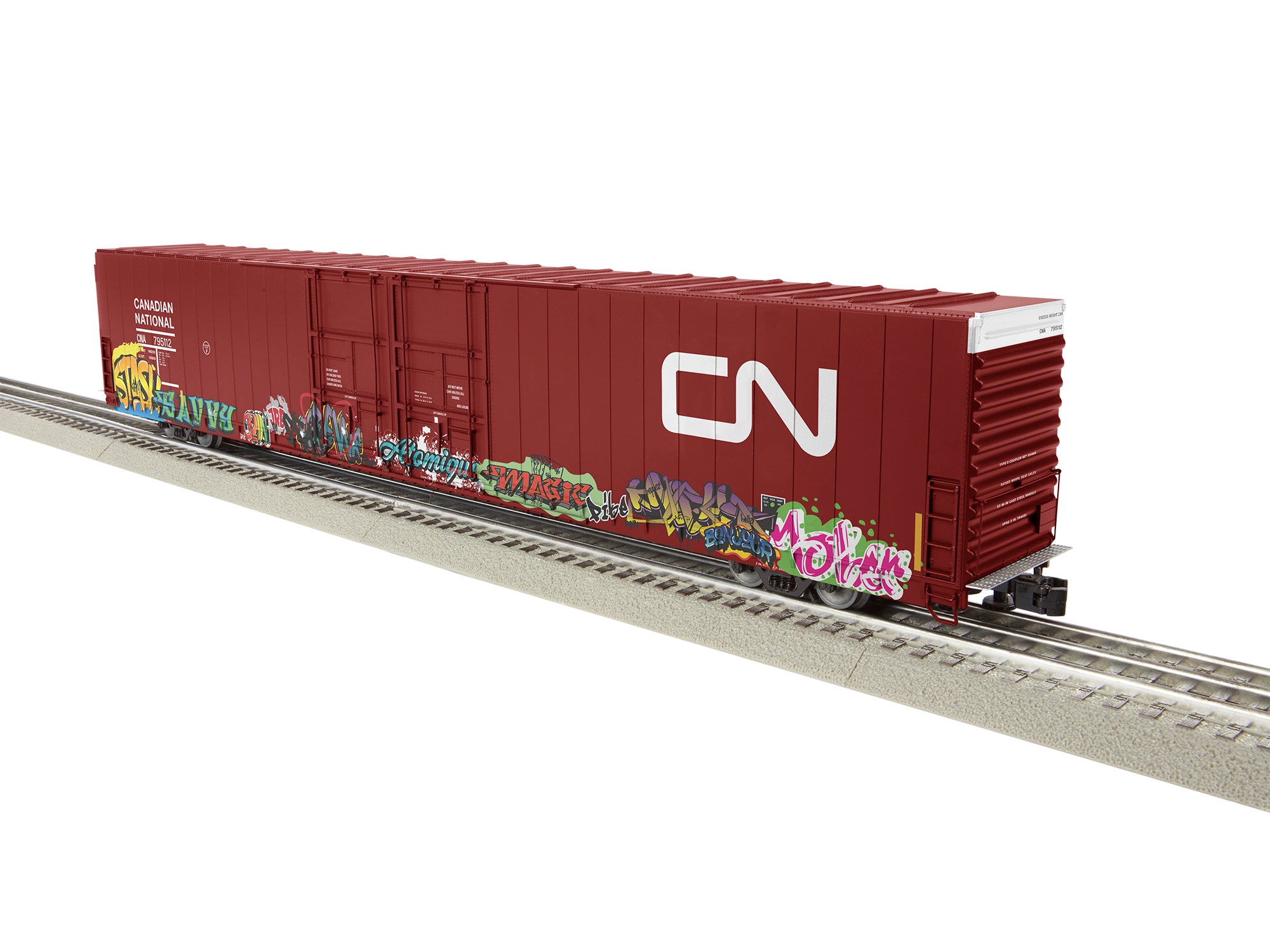 Lionel 2226390 - 86' Hi Cube Boxcar "Canadian National" w/ Graffiti