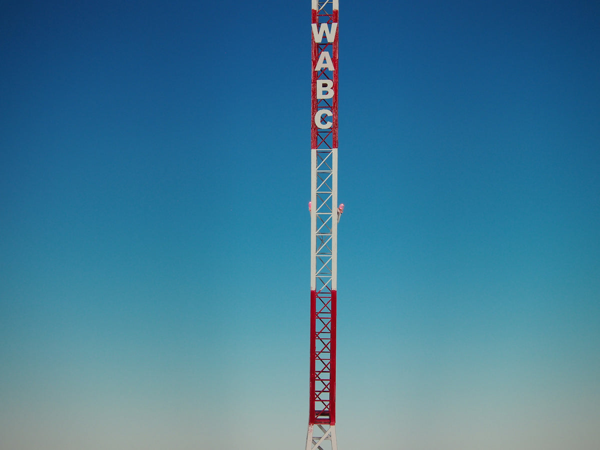Korber Models #703 - O Scale - Radio Station & Tower w/ Flashing LED Kit - MrMuffin'sTrains