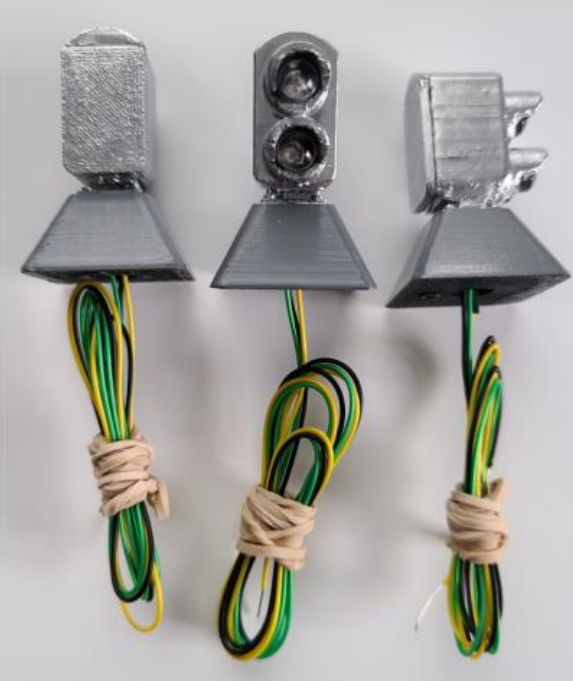 K & R Custom Models #8014 - MTH Dwarf Signal Set (3-Pack) - MrMuffin'sTrains