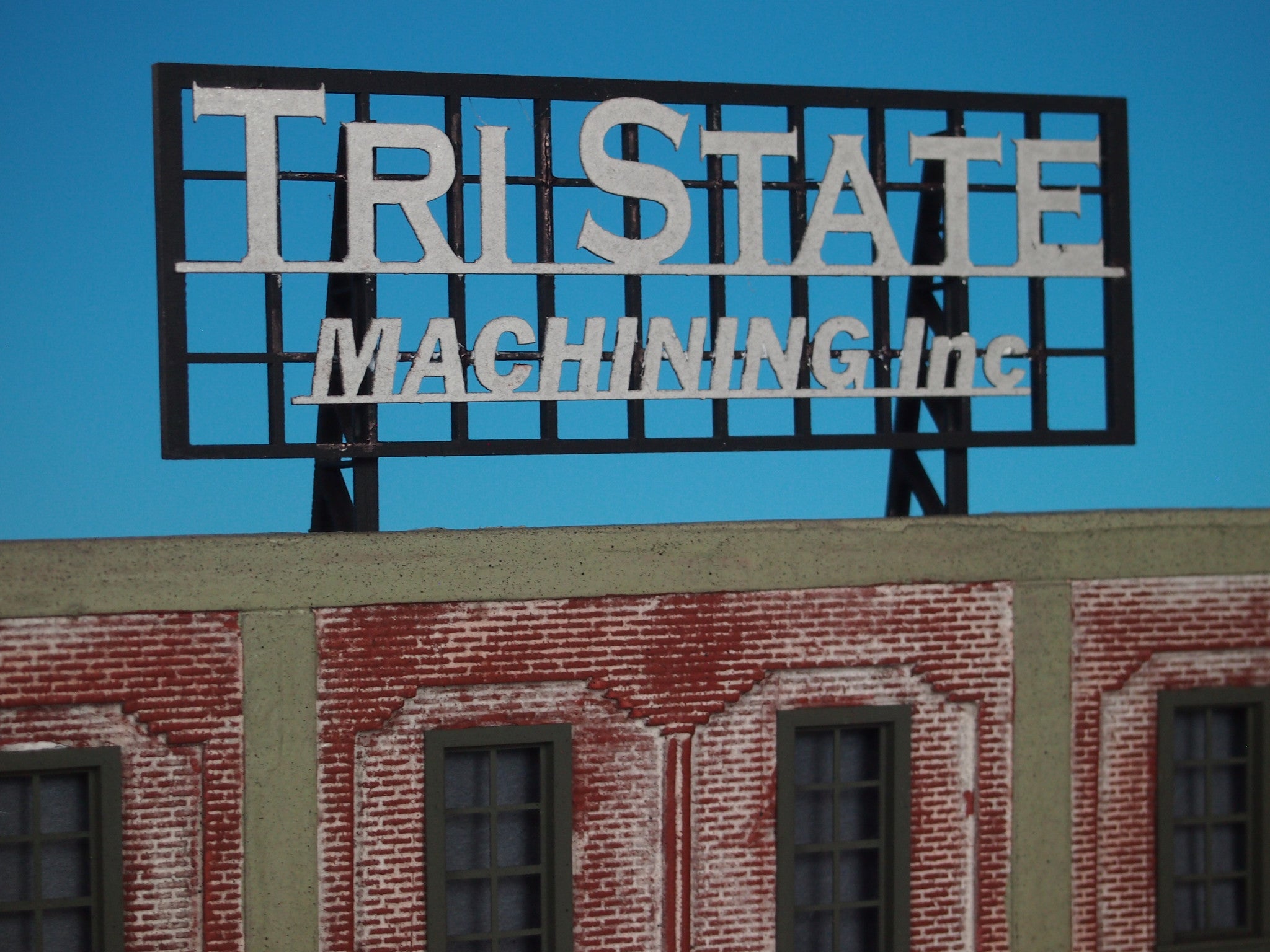 Korber Models #D0021 - O Scale - Roof Top Sign "Tri State Machining" Kit