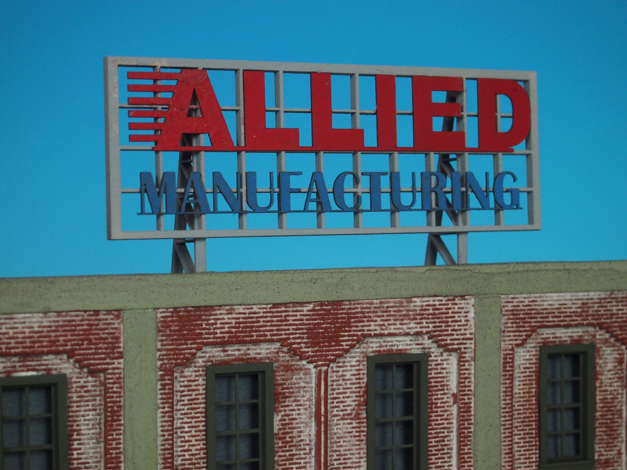 Korber Models #D0023 - O Scale - Roof Top Sign "Allied Manufacturing" Kit